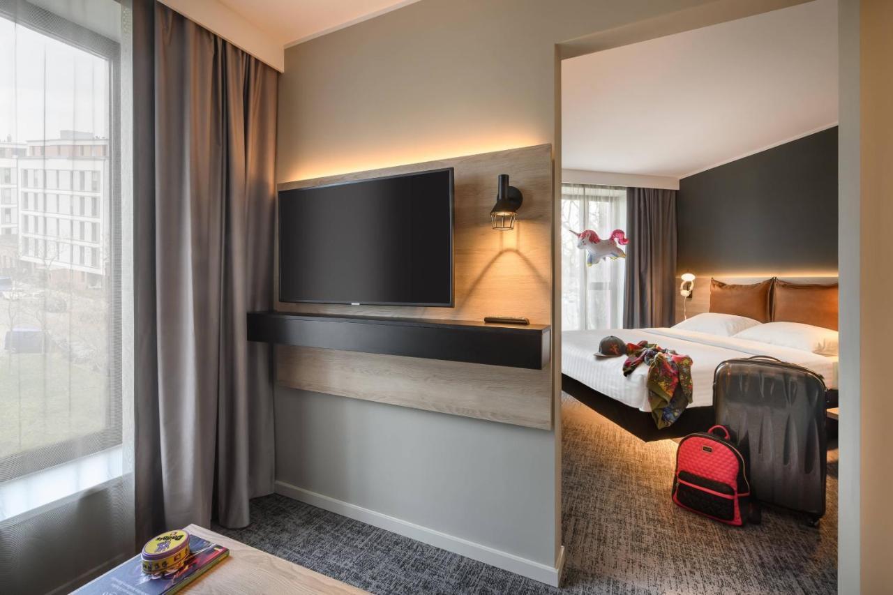 Moxy Neustadt Hotel