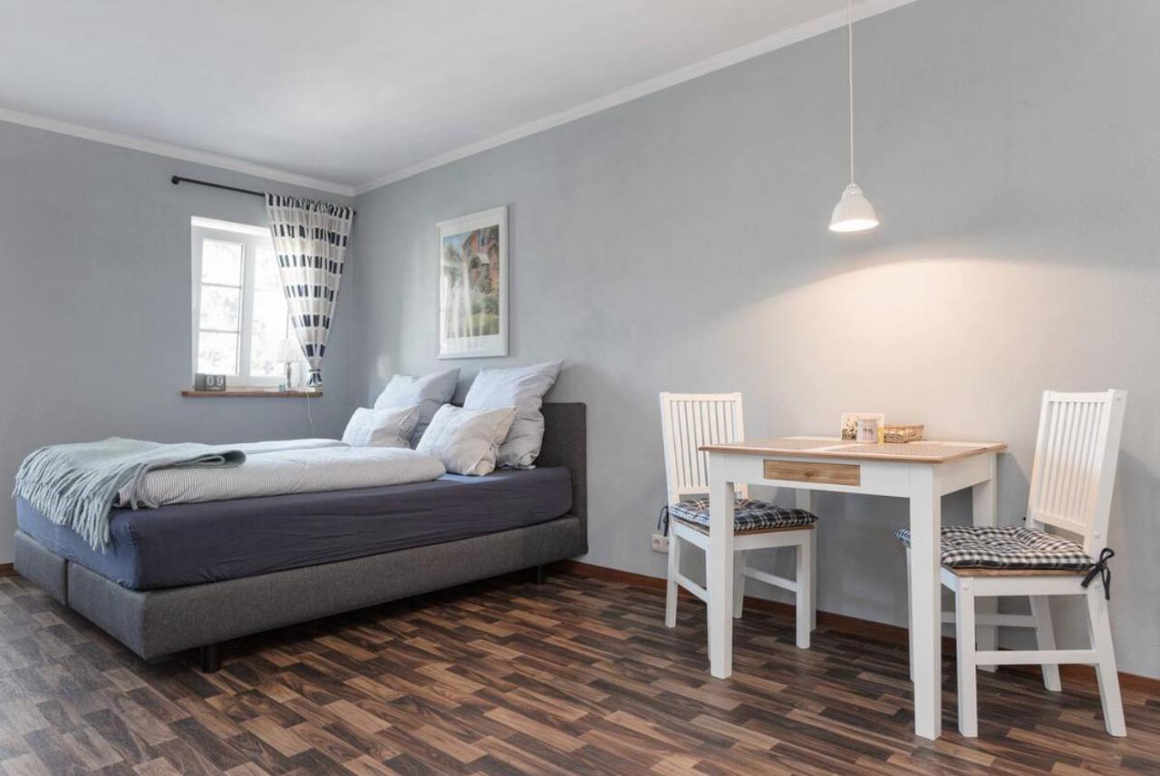 Adele - Ruhig, Direkt Am Elberadweg & Badesee Mit Balkon Dresden
