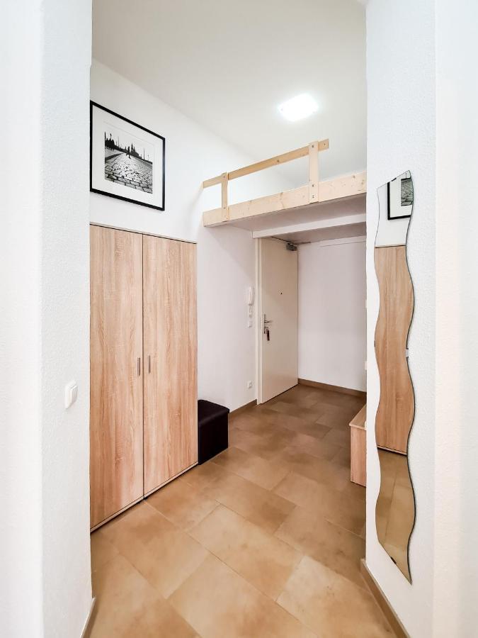 1-raum-wohnung Zentral Gelegen * Dresden