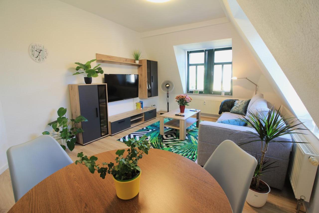 Lori Monteurszimmer Wlan Tv Dresden