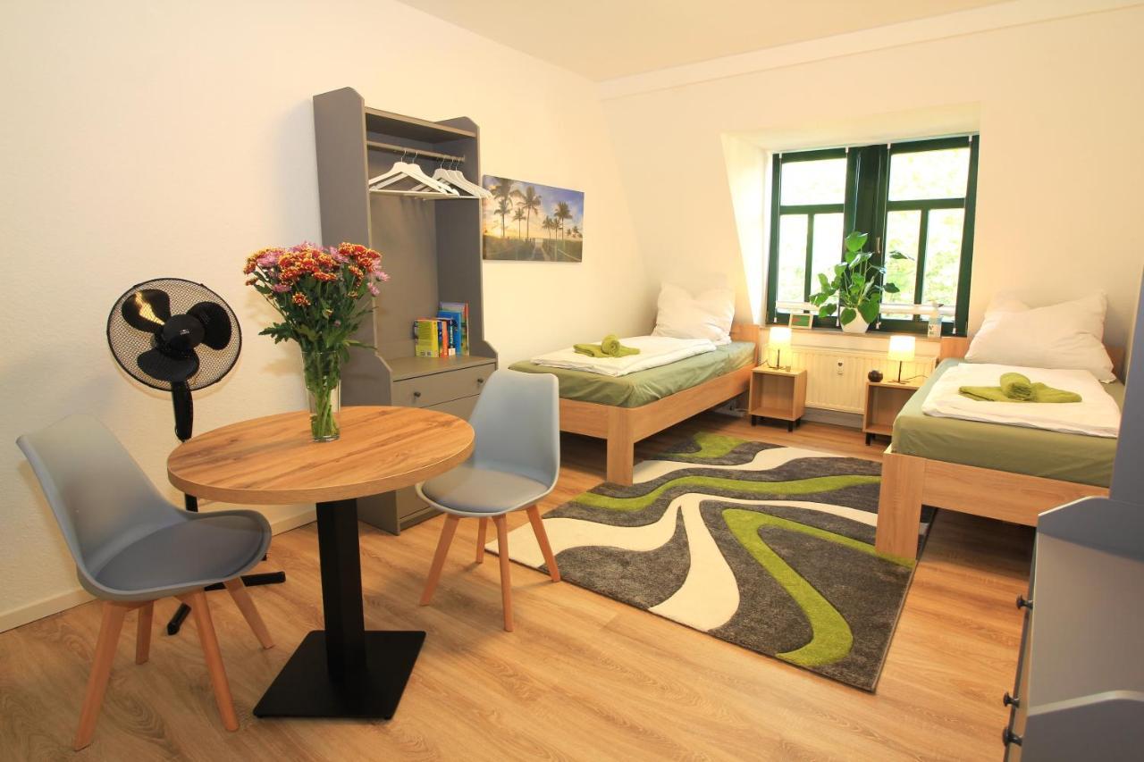 Apartment Lori Monteurszimmer Wlan Tv *
