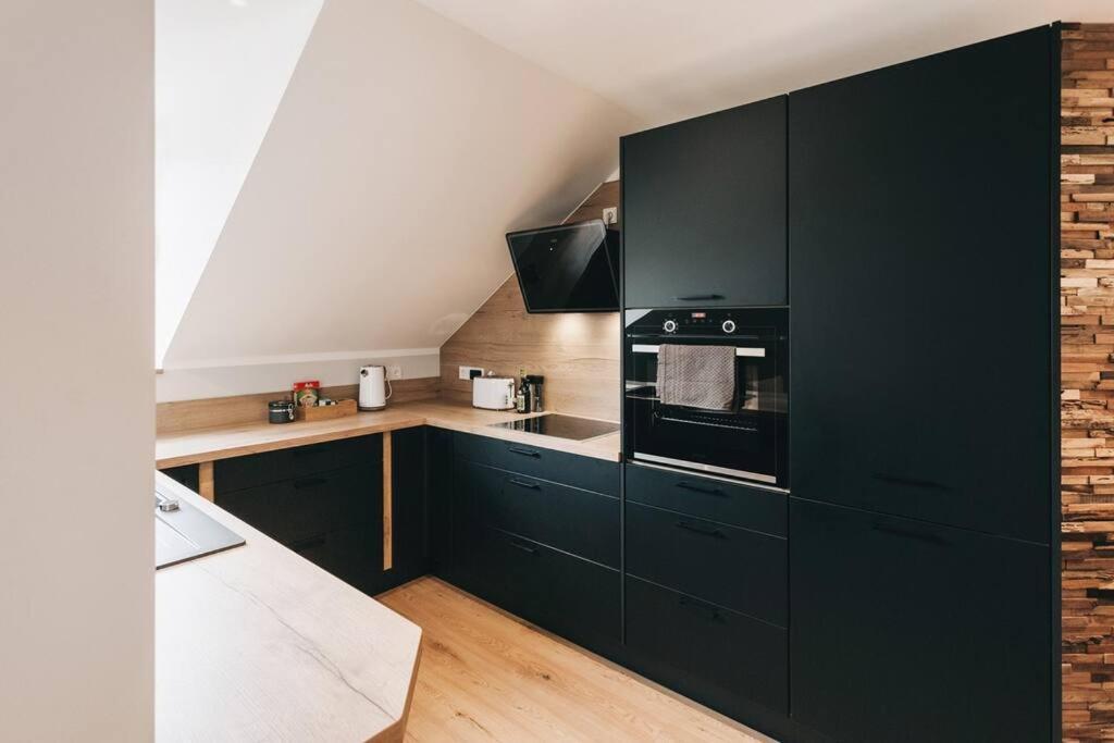 Neu! 100 Qm Im Zentrum Von Appartement