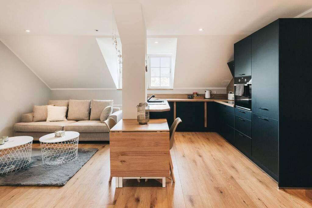 Neu! 100 Qm Im Zentrum Von Appartement *