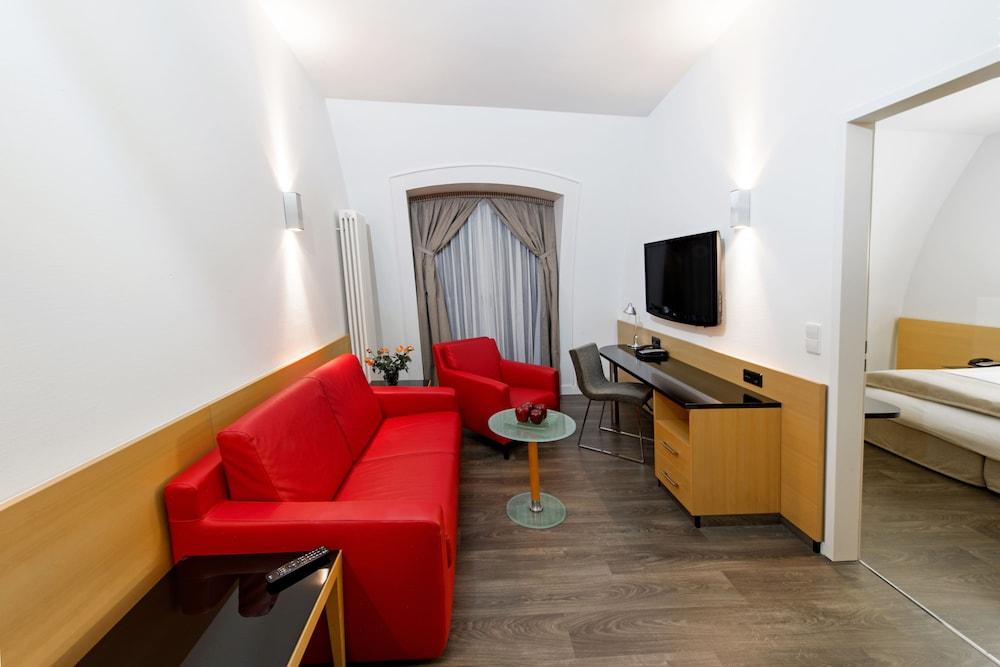 Hotel Dormero 4*
