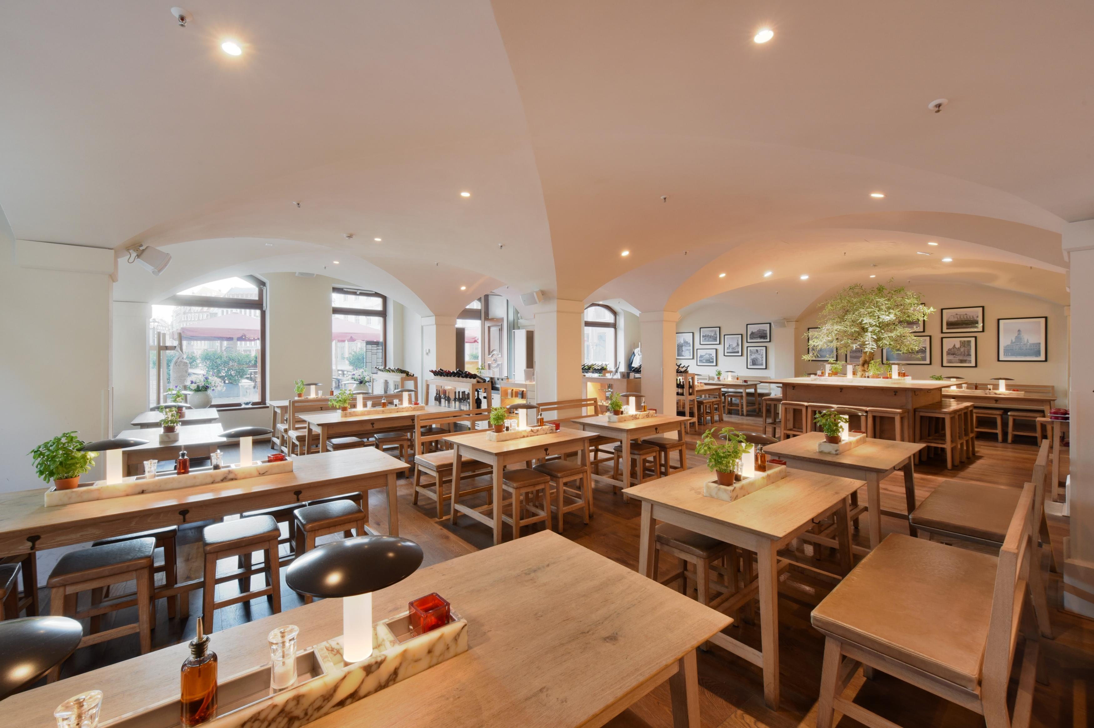 Amedia Plaza Dresden, Trademark Collection By Wyndham Hotel