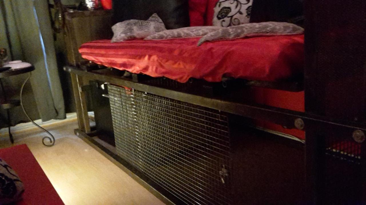 Fetish-hostel Dresden