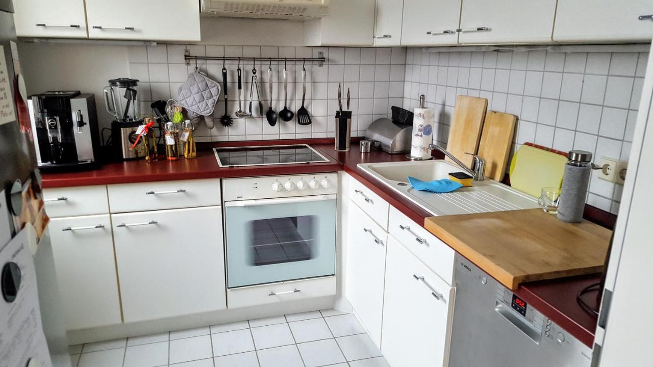 Las- Ruhig Aber Zentral Teilmobliert, * Dresden