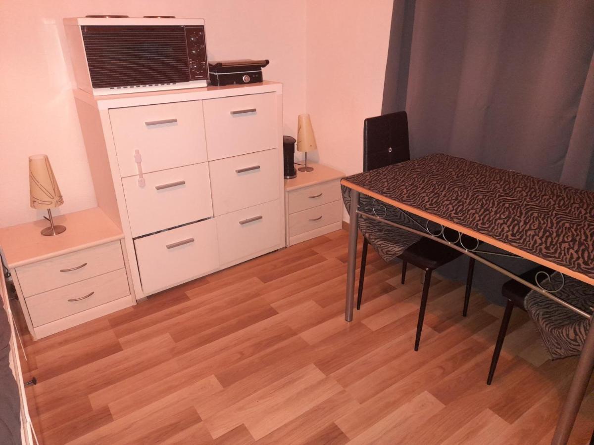 Privatunterkunft Gemutliches In Stadtwohnung