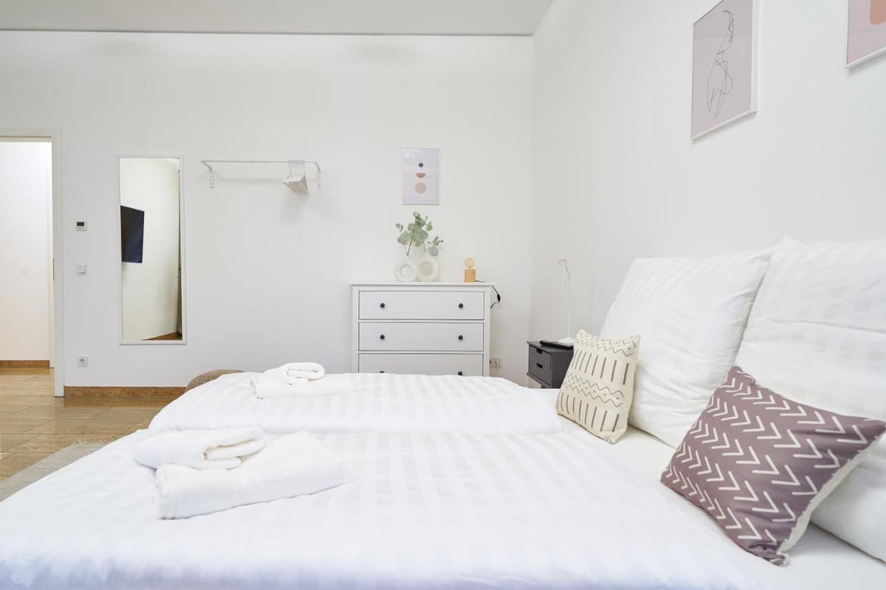 Apartment Global Living - Design I Center I Balcony I Smart-tv I Kitchen I Dresden
