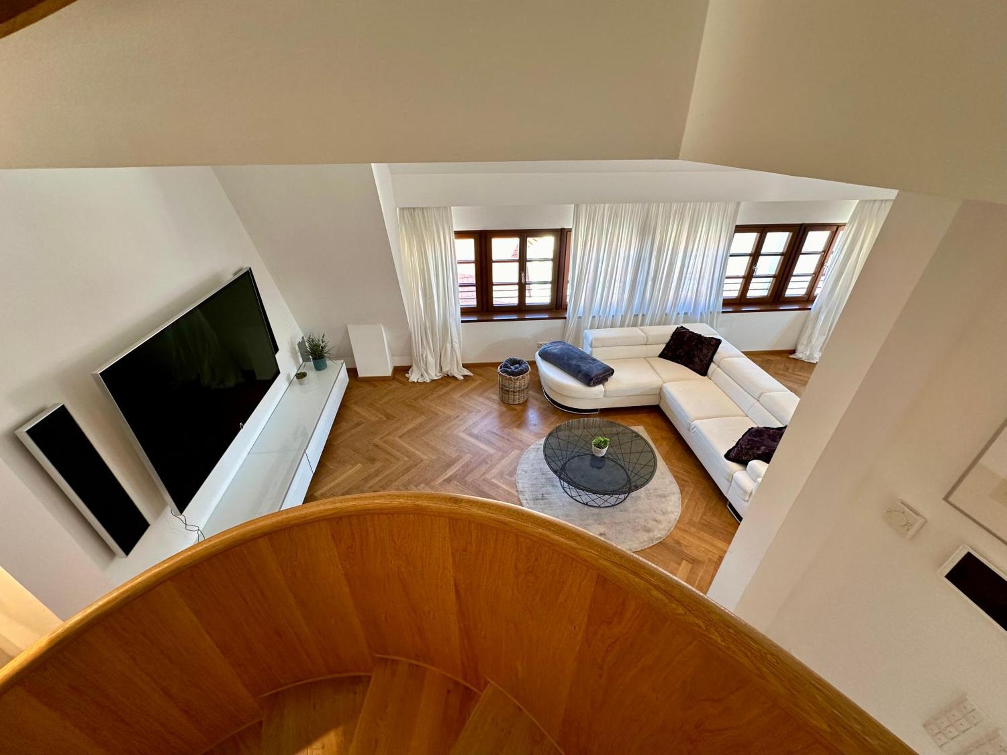 Apartment Luxus Mit Einmaligem Blick Auf Frauenkirche