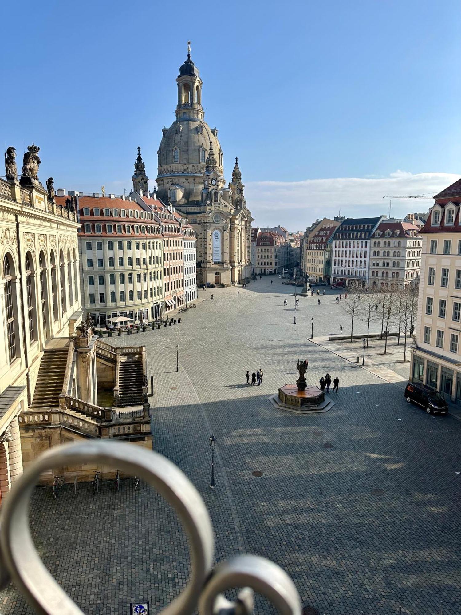 Apartment Luxus Mit Einmaligem Blick Auf Frauenkirche *