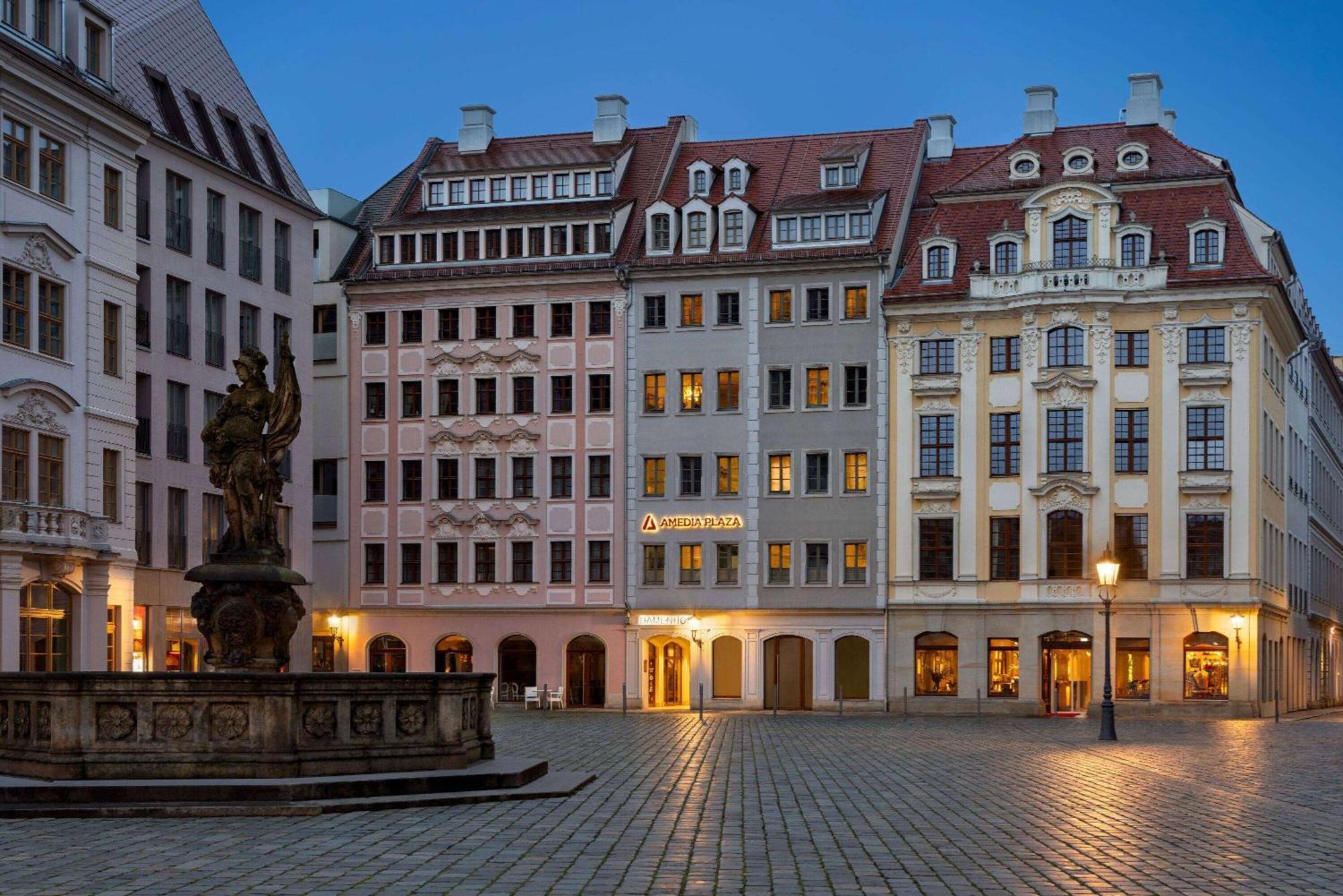 Amedia Plaza Dresden, Trademark Collection By Wyndham Hotel