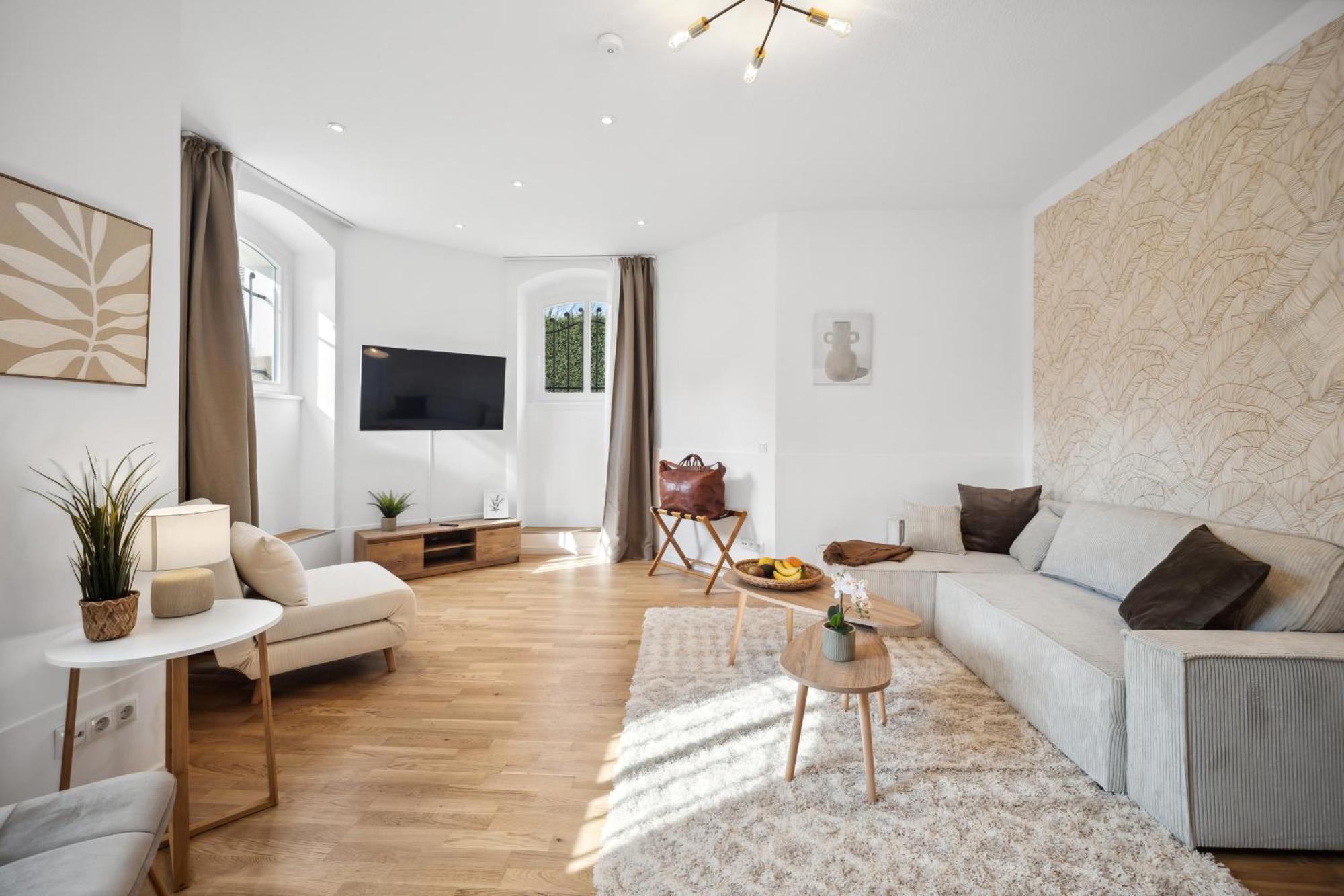 Wiener Palais Am Grossen Garten, Arbeitsplatz, Familie, 7 Pers, Smart-tv Appartement *