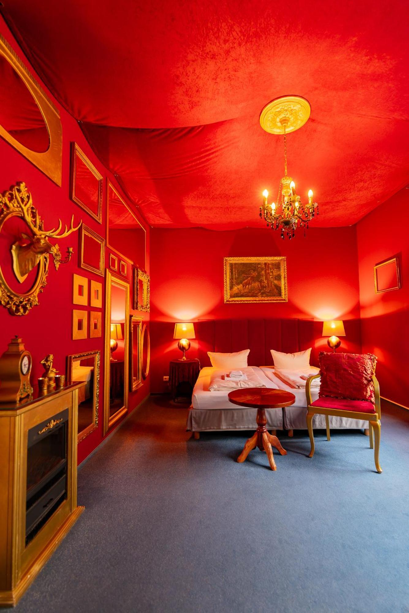 Lalelu Hostel *