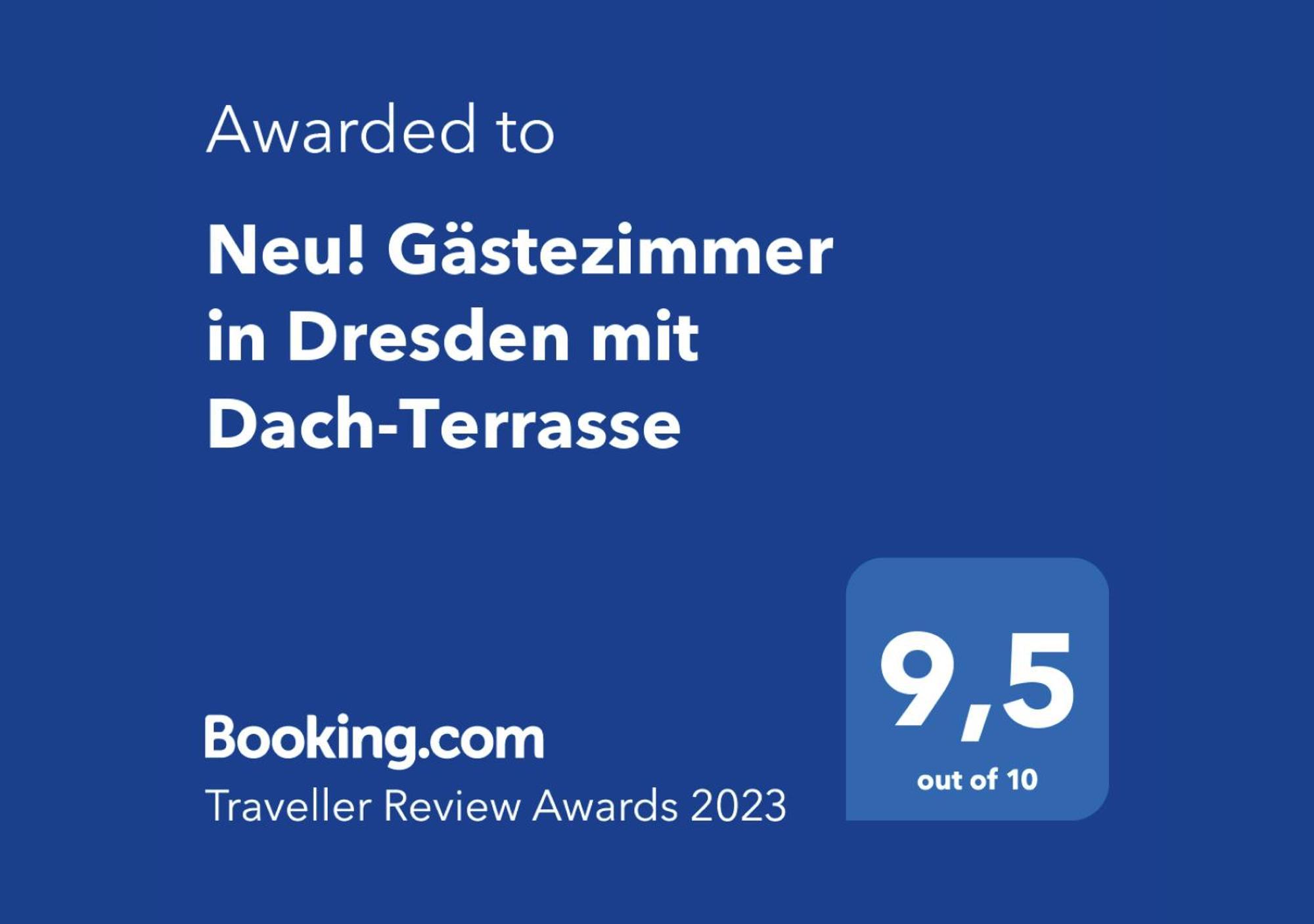 Gaestezimmer In Mit Dach-terrasse, Wohnbereich Und Kueche