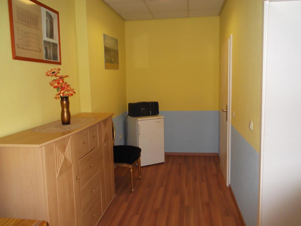 Zimmerfrei-dresden Hostel *