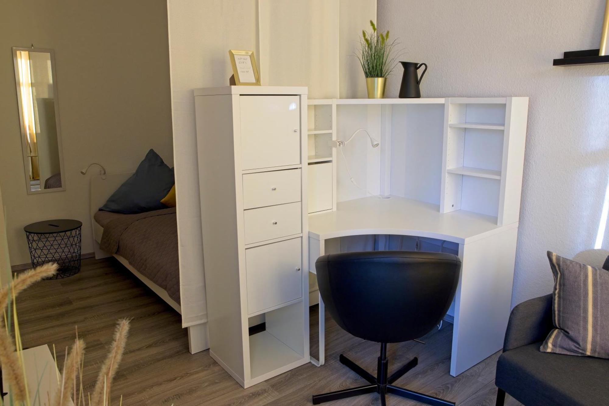 Apartment Business In *