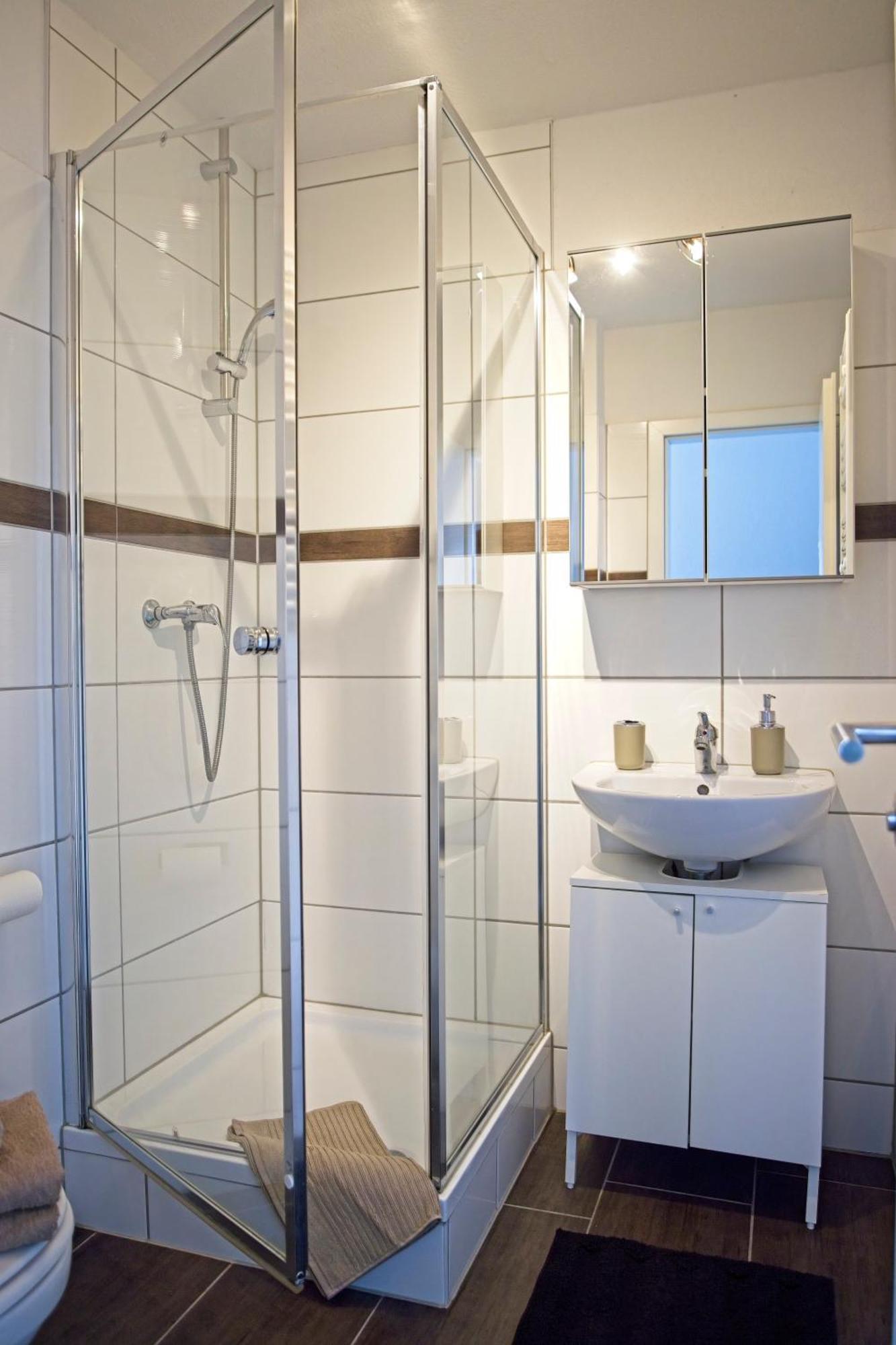 Business In Apartment *
