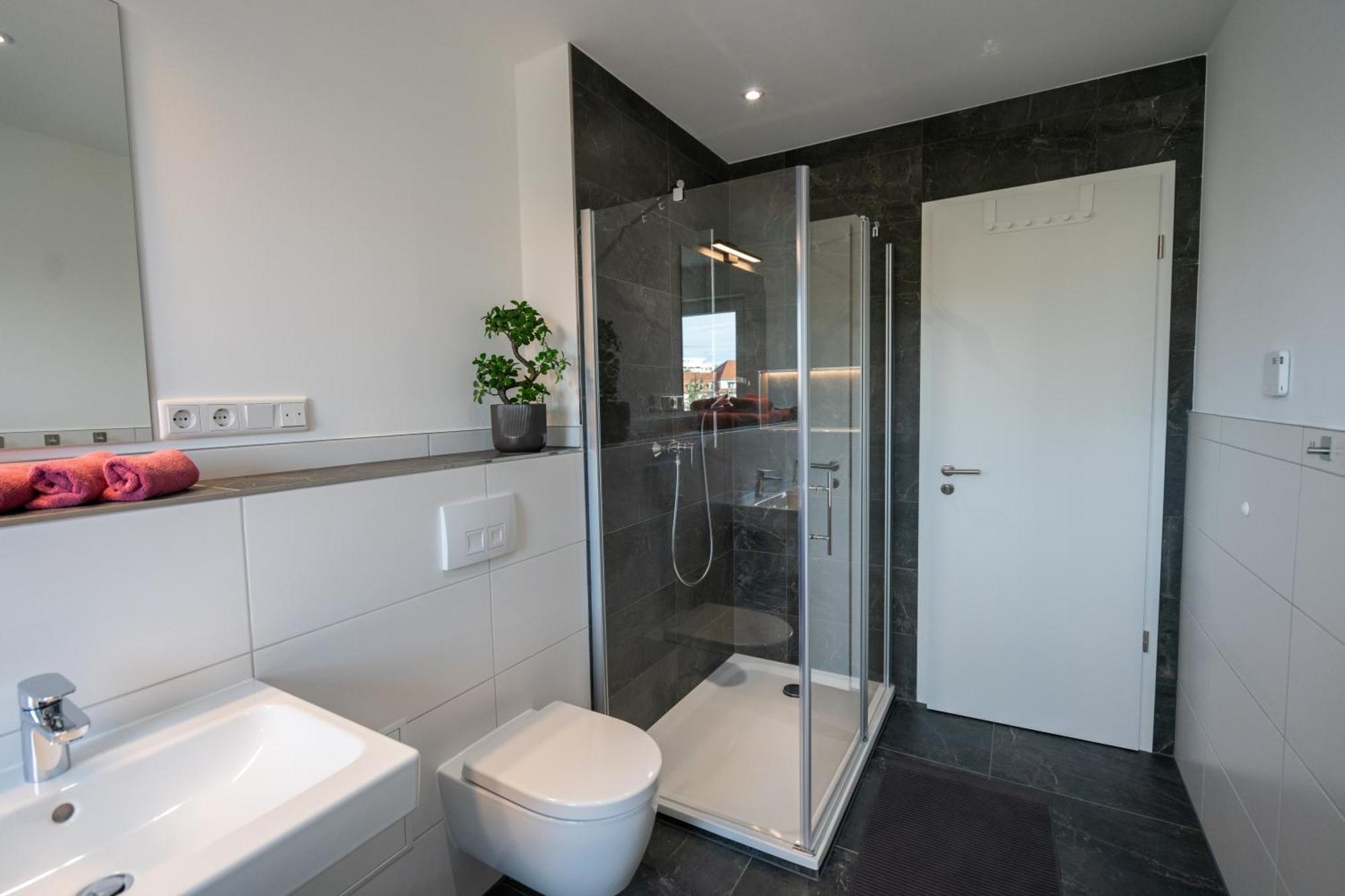 Cozy Dream Mit Terrasse Und Parkplatz - 90m² Apartment *