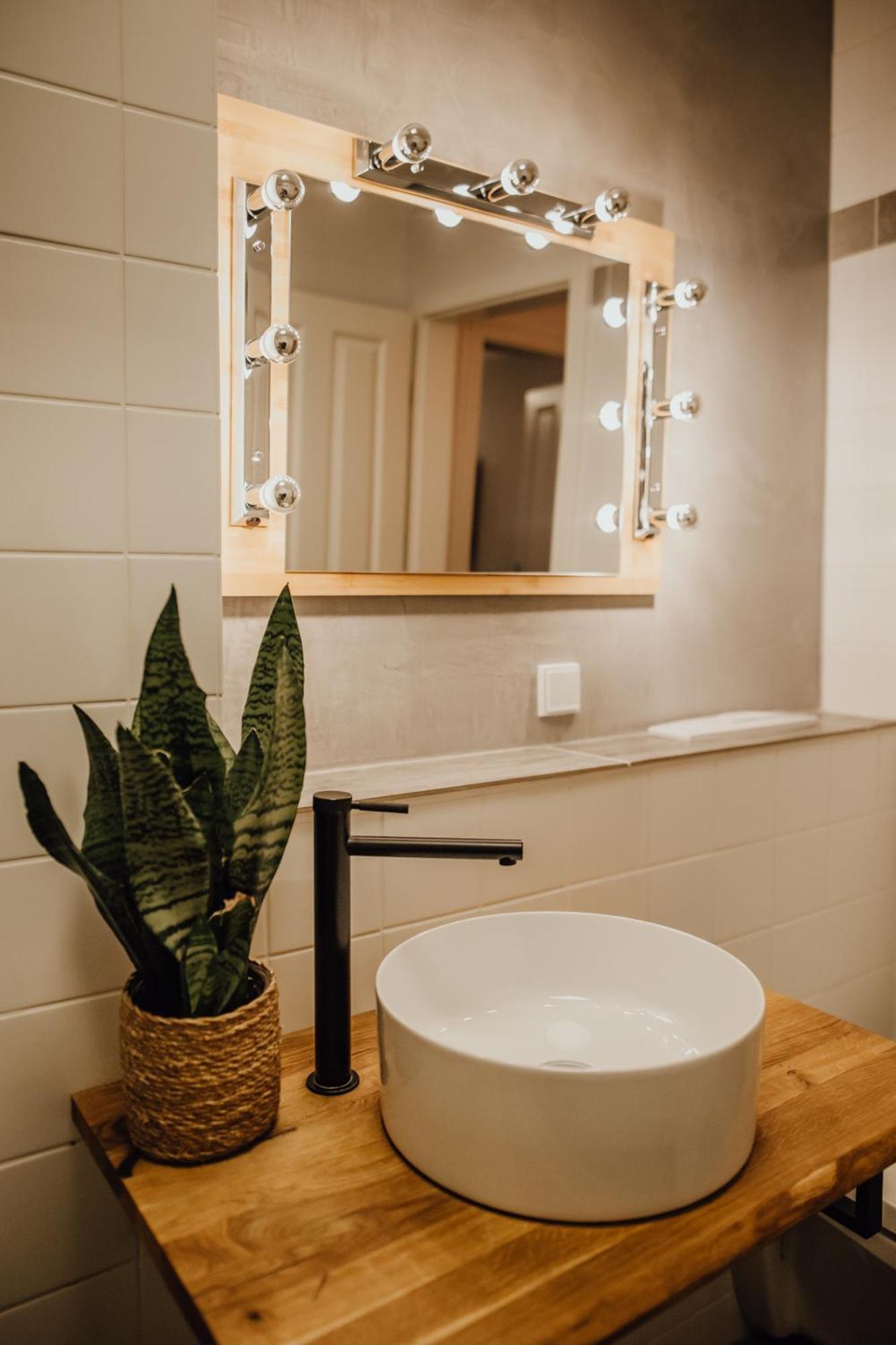 Apartment Bestlage Im Hechtviertel & Frisch Saniert