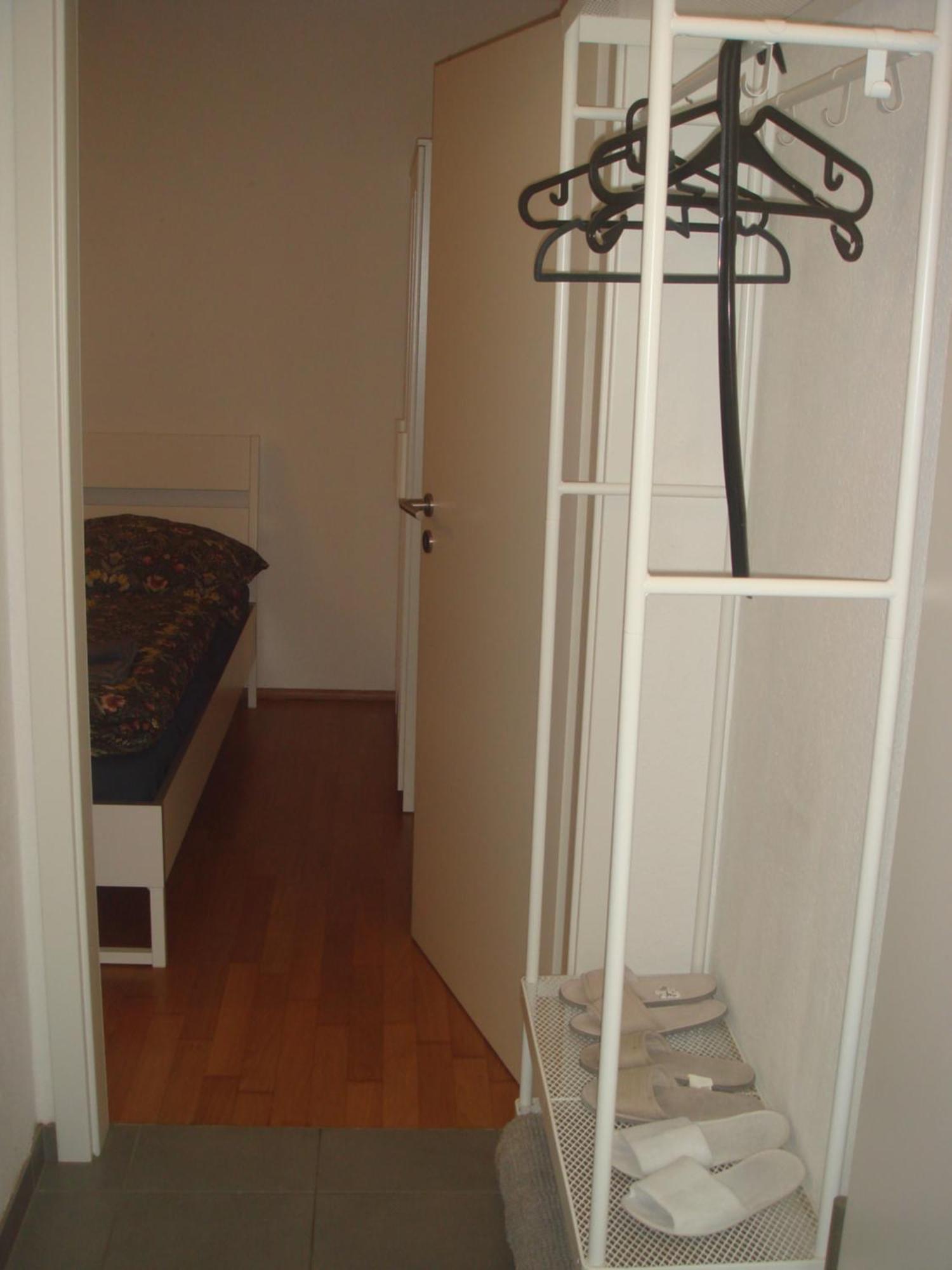 Private Apart. Near Elbe Apartment