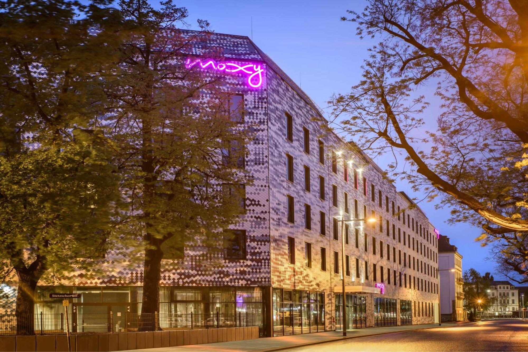 Hotel Moxy Neustadt 3*
