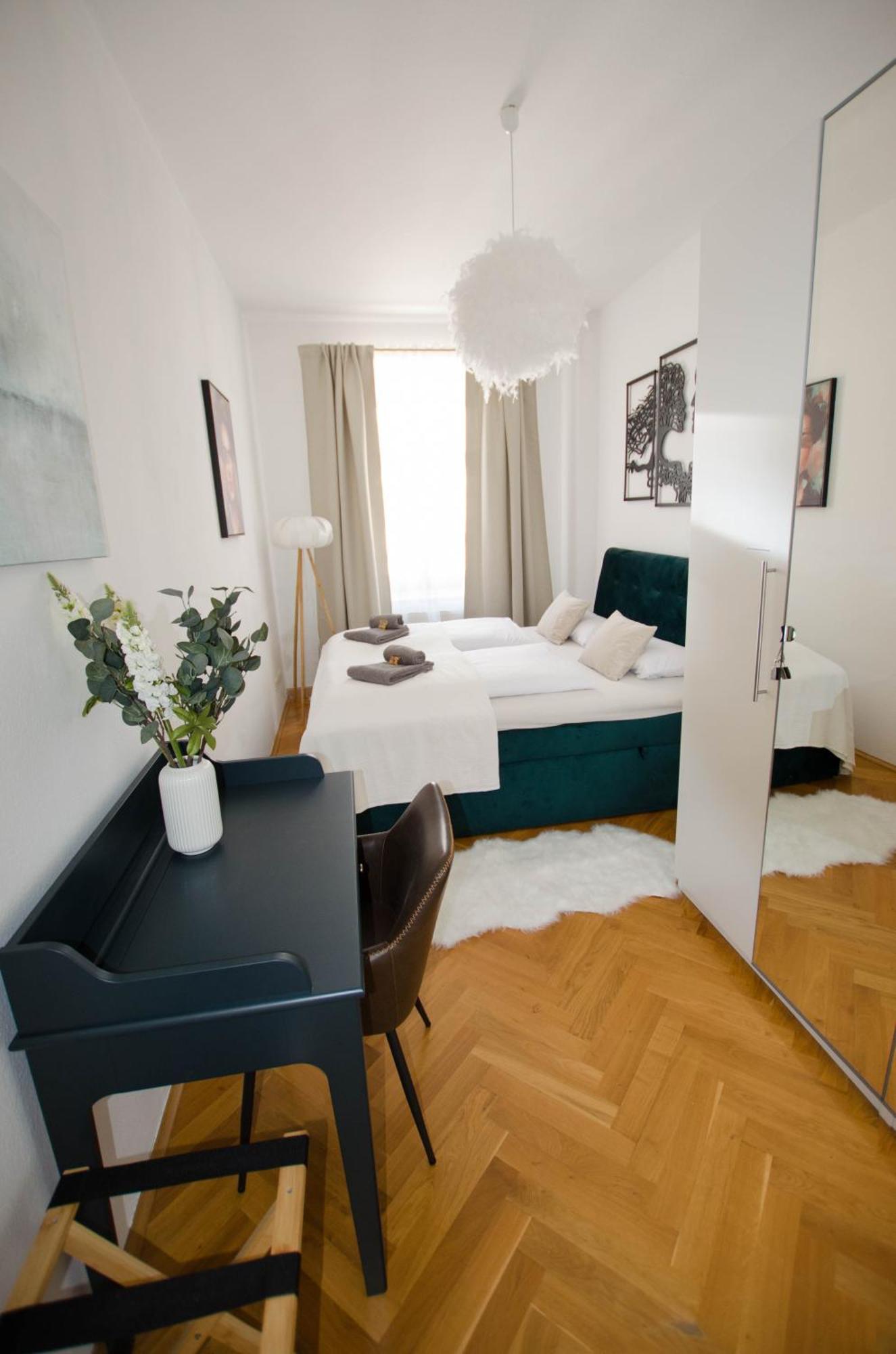 Casarina - Stilvoller Altbau In Zentraler Lage Apartment