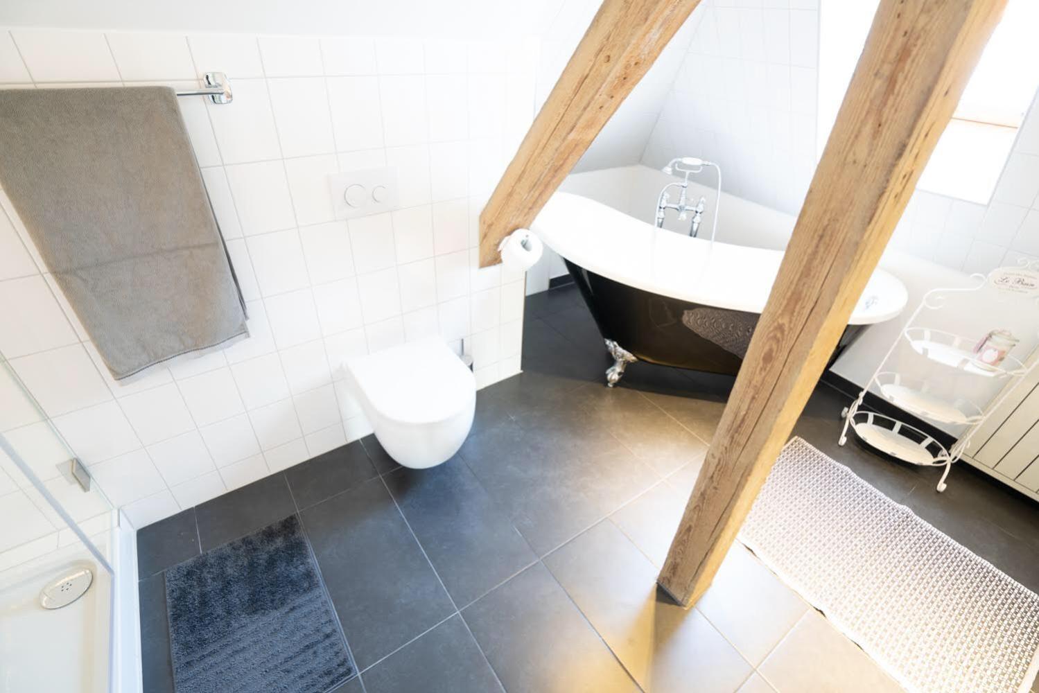 Golding - Flat 3 Dresden