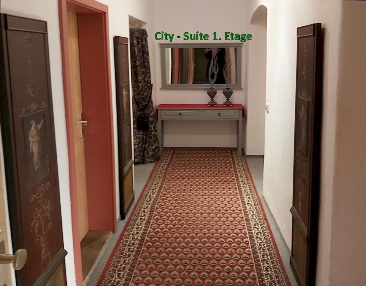 City-ferienwohnungen-dresden - Zentral Gelegen Im Haus Louisenstrasse 11 - Dresden-neustadt Apartment