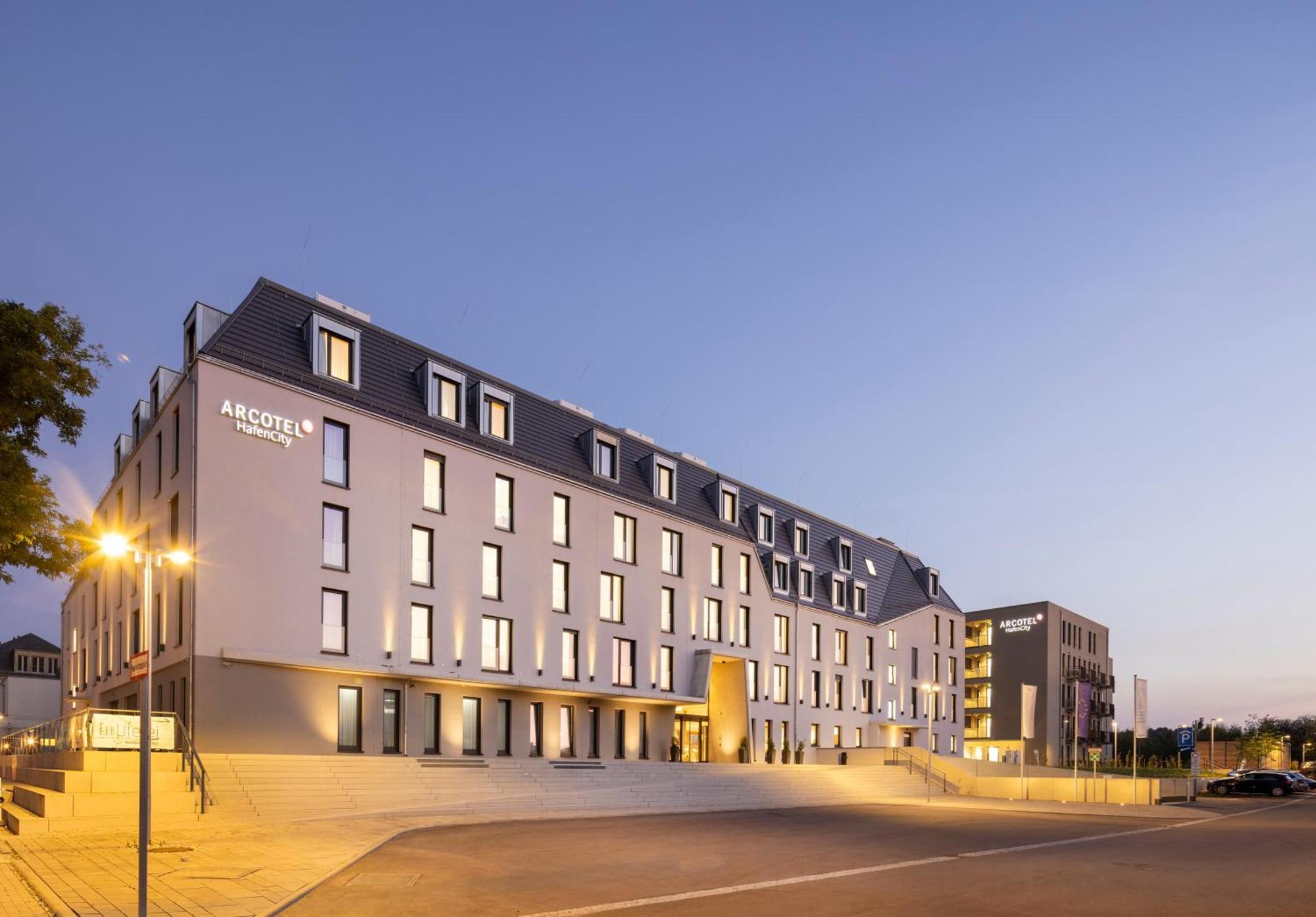Hotel Arcotel Hafencity - Am Neustädter Elbufer 4*