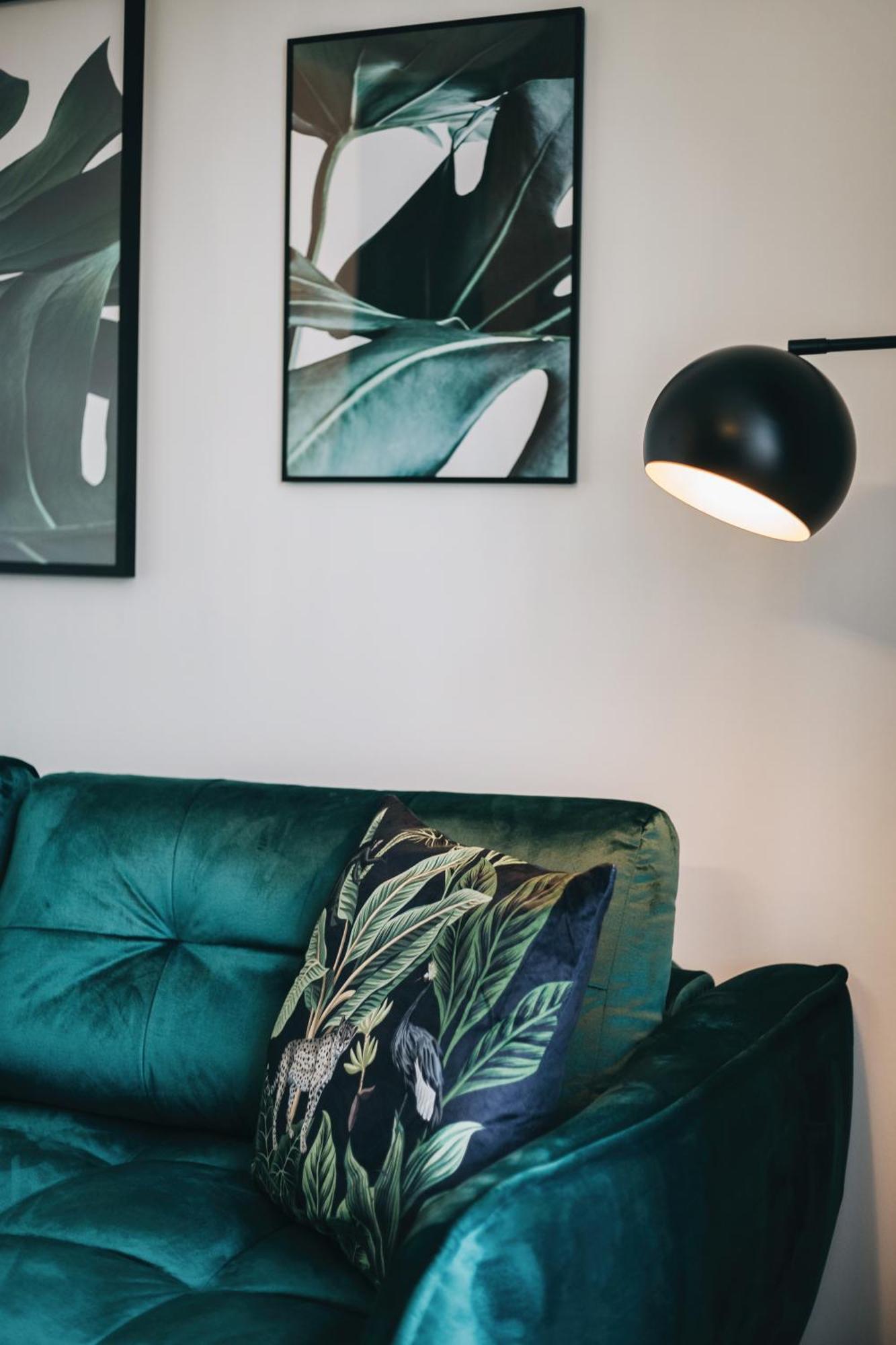 Apartment Oasis - Wohnen In - Netflix - Tiefgarage - Dachterrasse