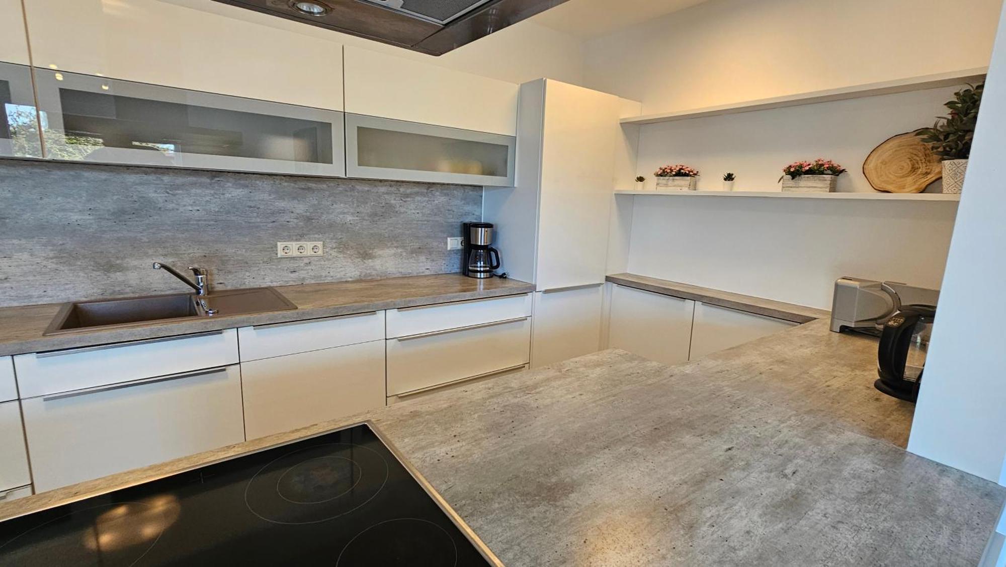 Sehr Schoenes Und Grosses Haus In - Partys Sind Nicht Gestattet