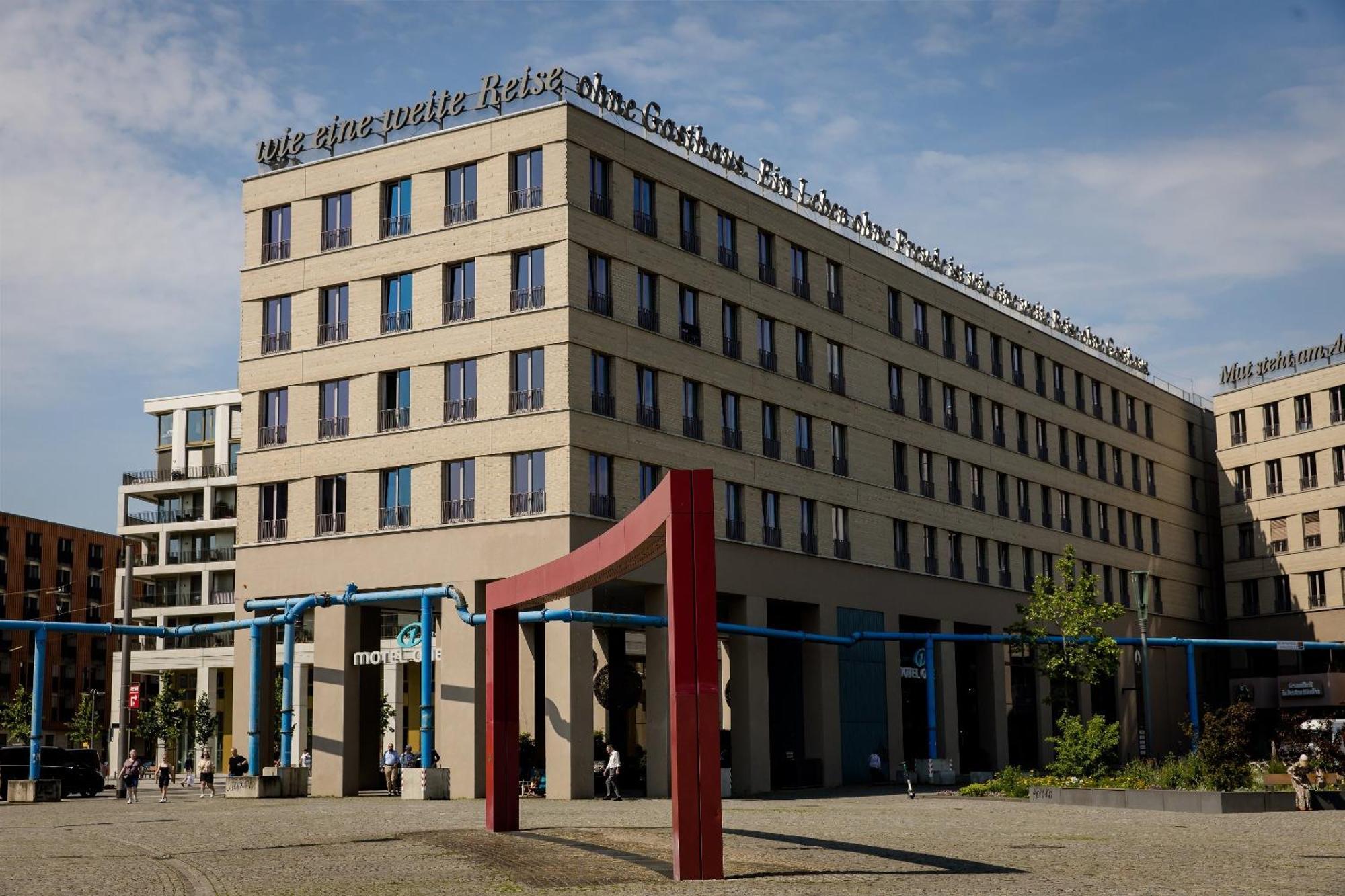 One Am Zwinger Hotel