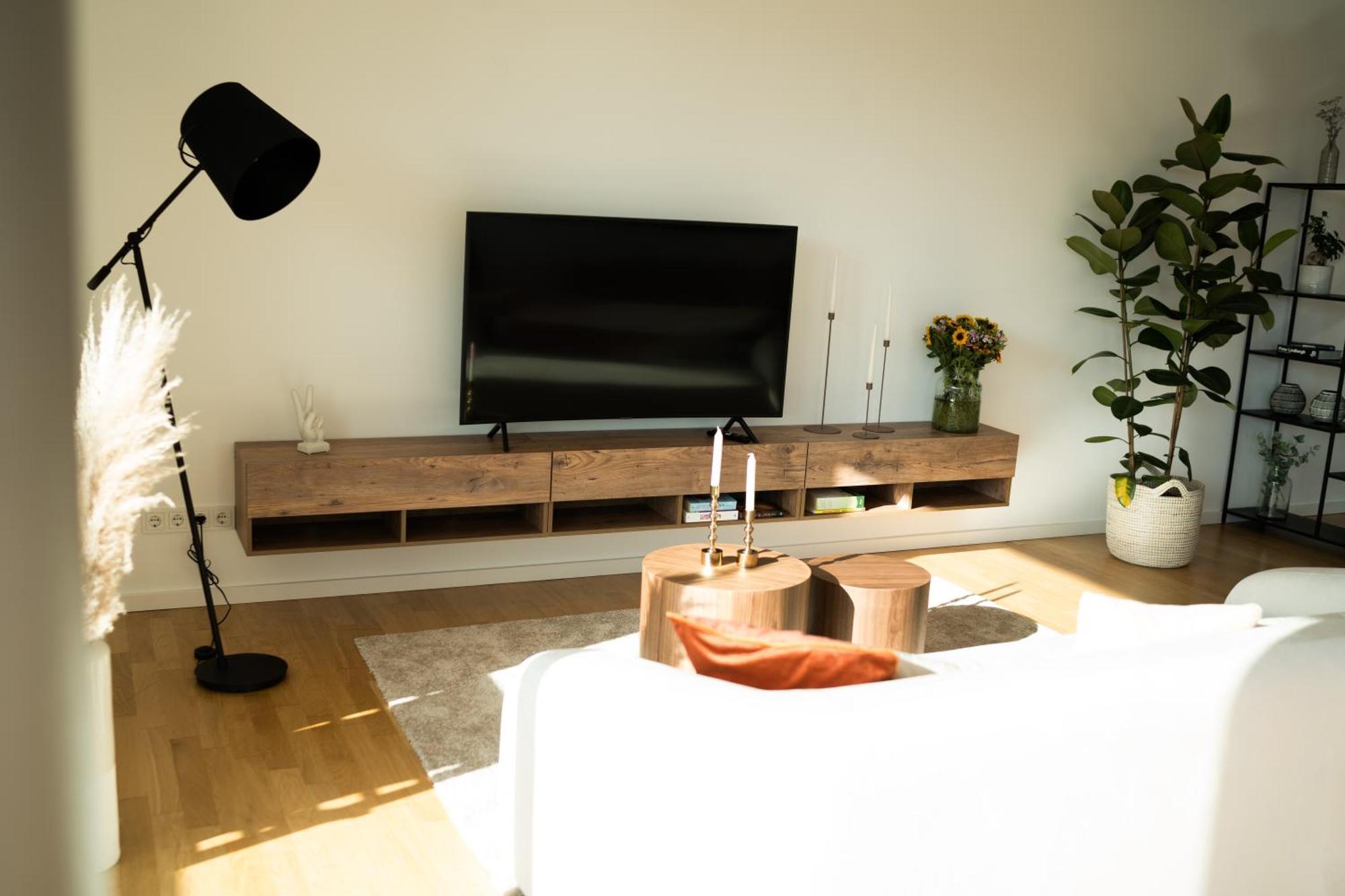 Moderne Mit Grosszuegigen 100qm In Der Dresdner Altstadt Apartment Dresden
