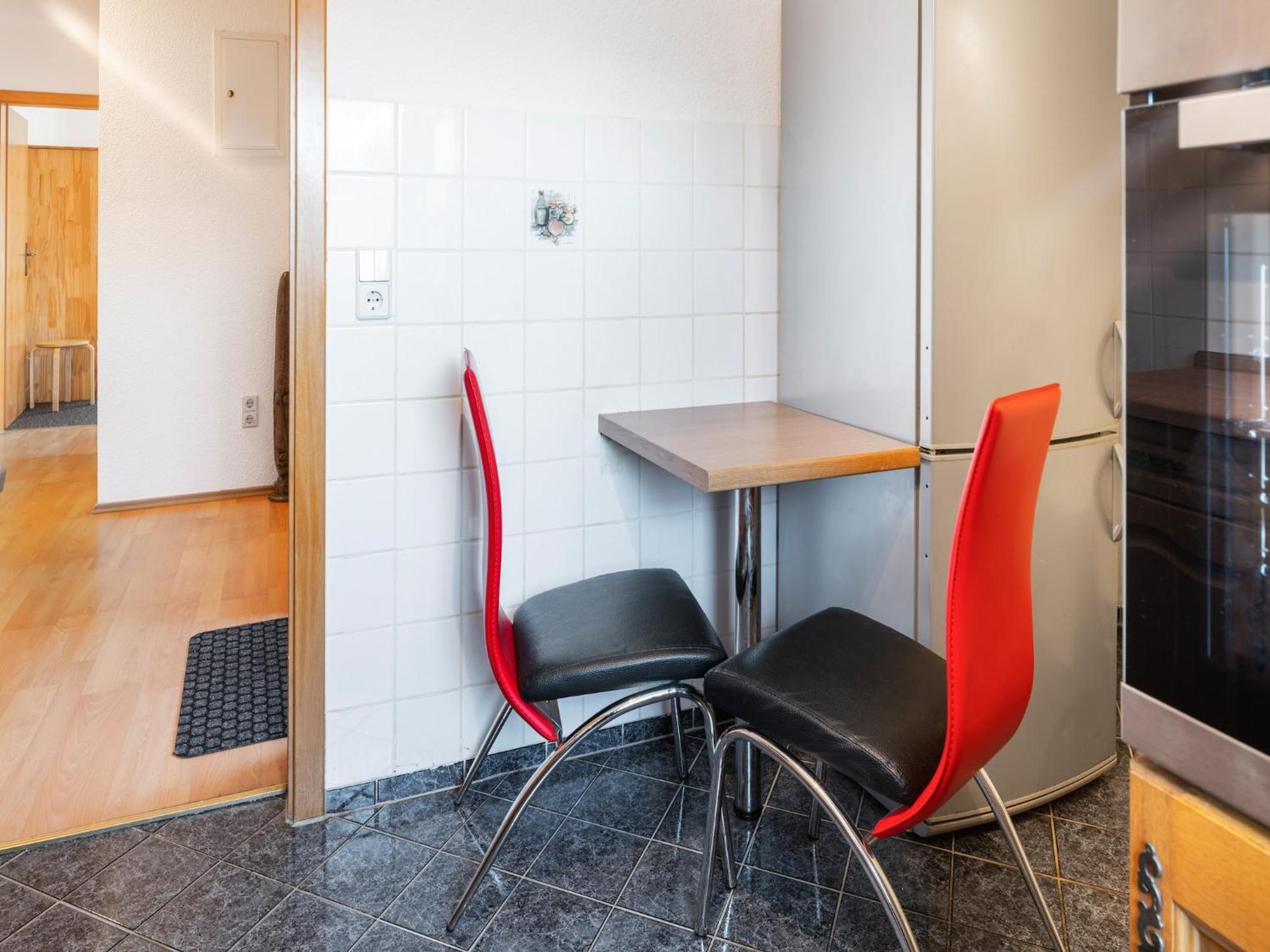 Cosy In With Balcony And Swimming Pool Appartement *