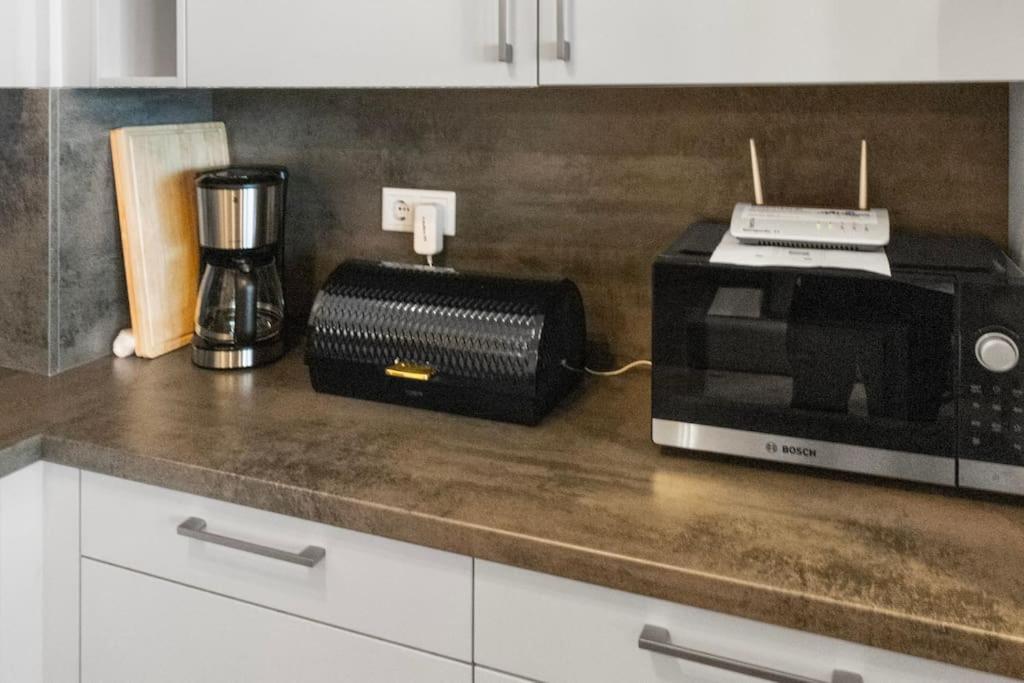 Apartment Luxus Im Zentrum Fuer 6 Personen Mit 3 Zimmern, Balkon, Parkplatz, Wlan
