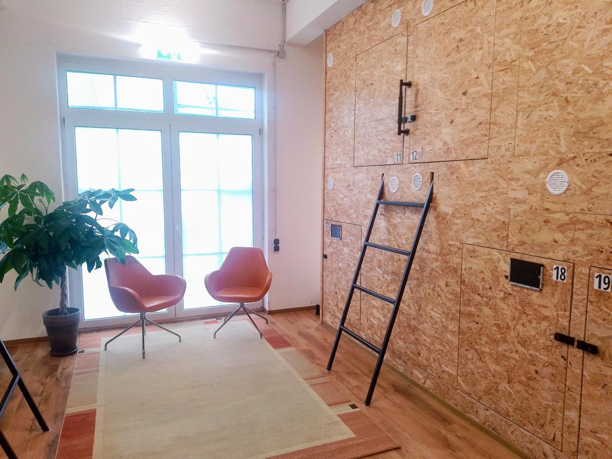 Budget Apt Trainstation *