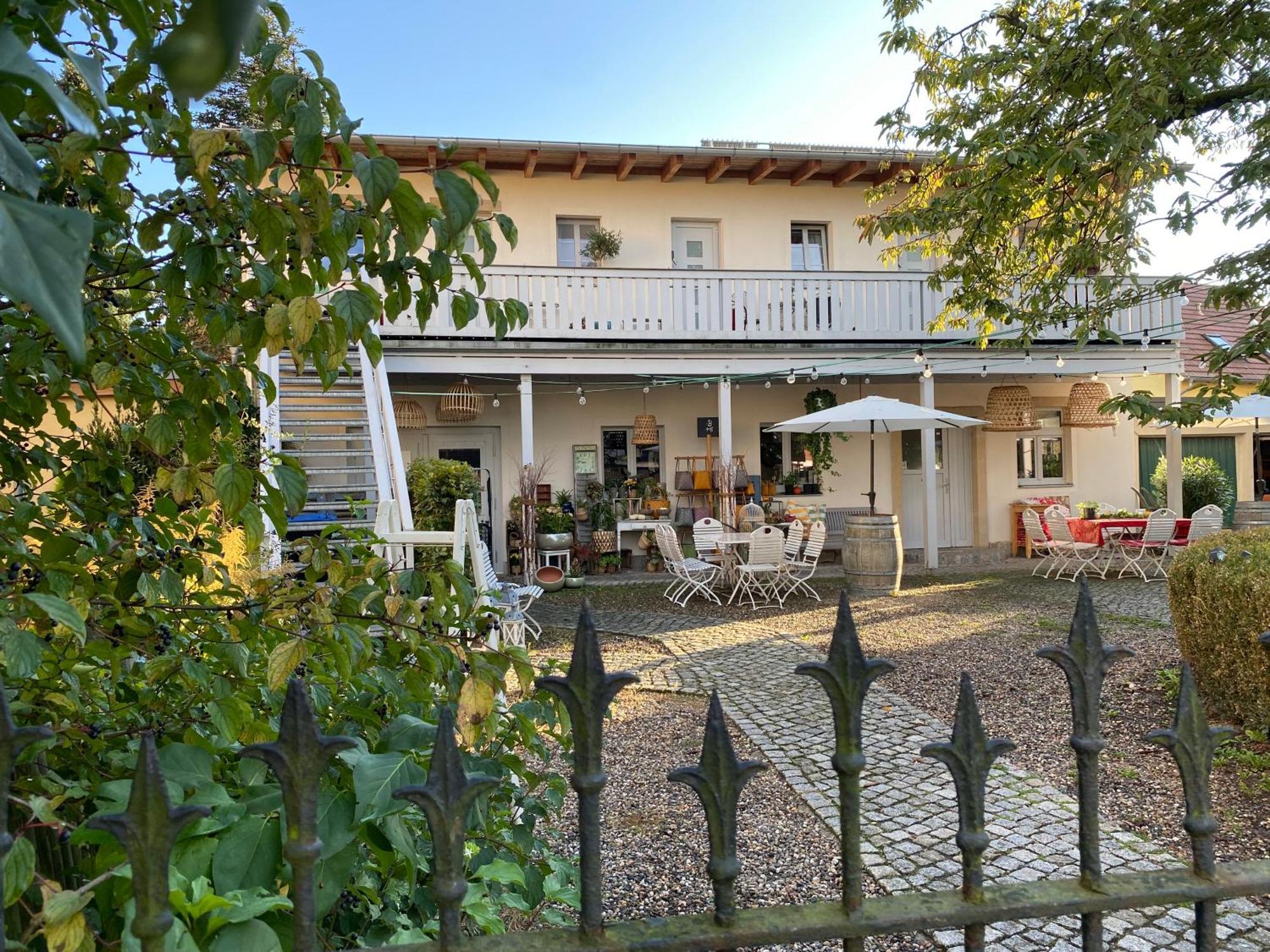 Adele - Ruhig, Direkt Am Elberadweg & Badesee Mit Balkon Dresden