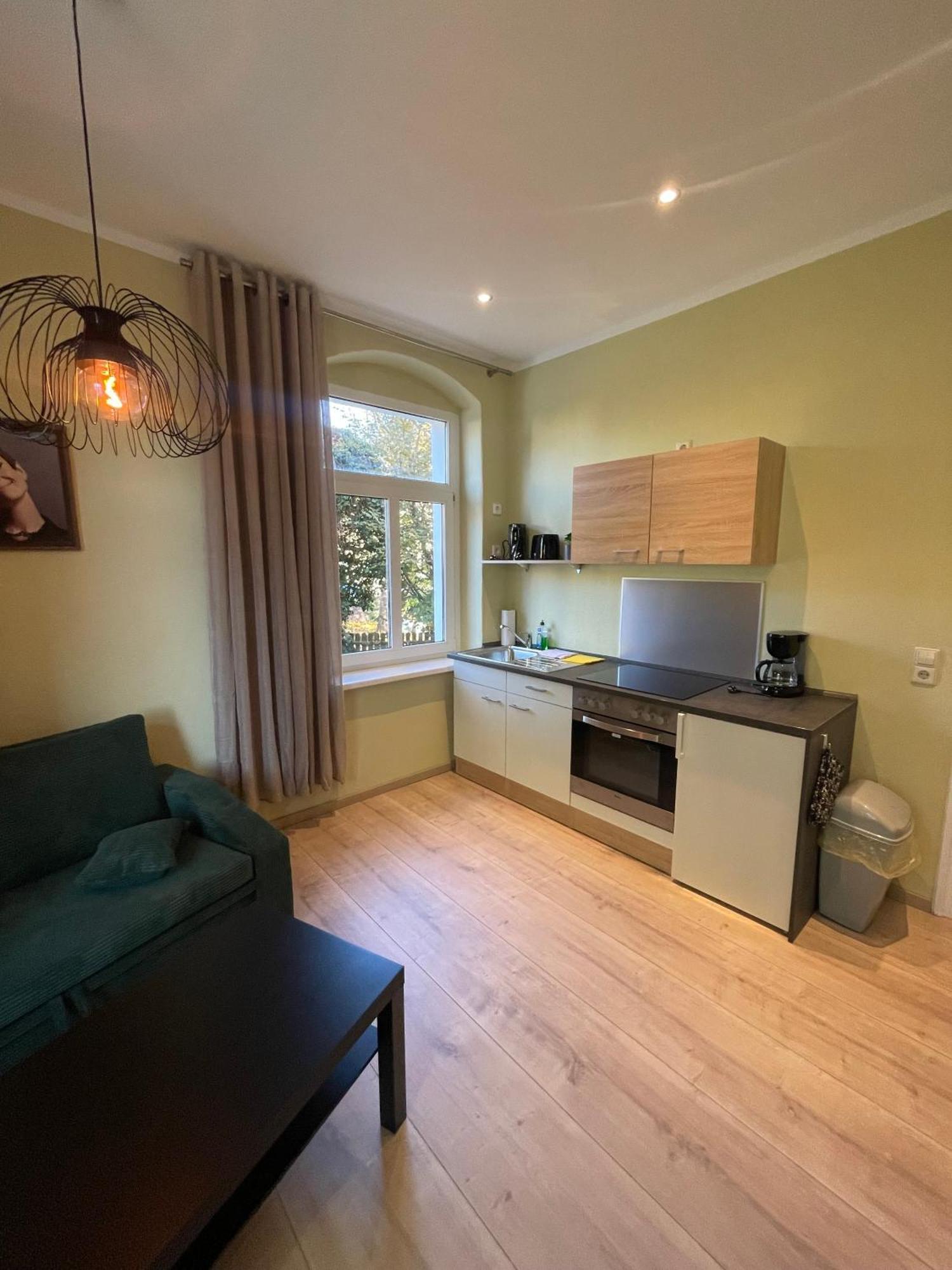 Apartmenthaus Rankestrasse 4 * Dresden
