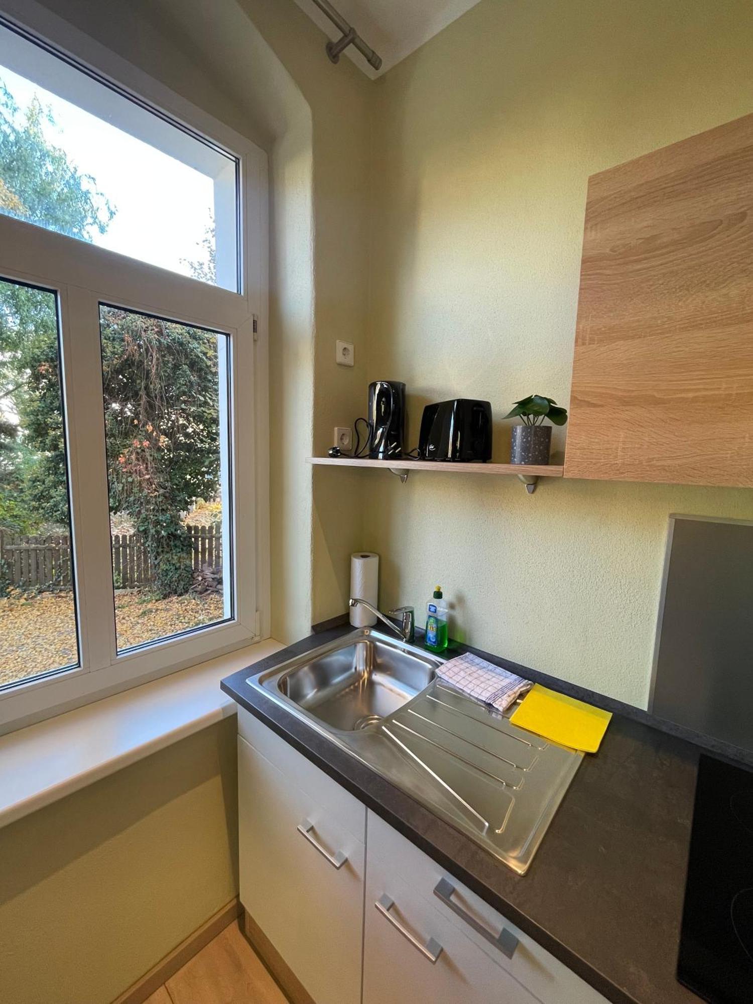 Apartmenthaus Rankestrasse 4 * Dresden