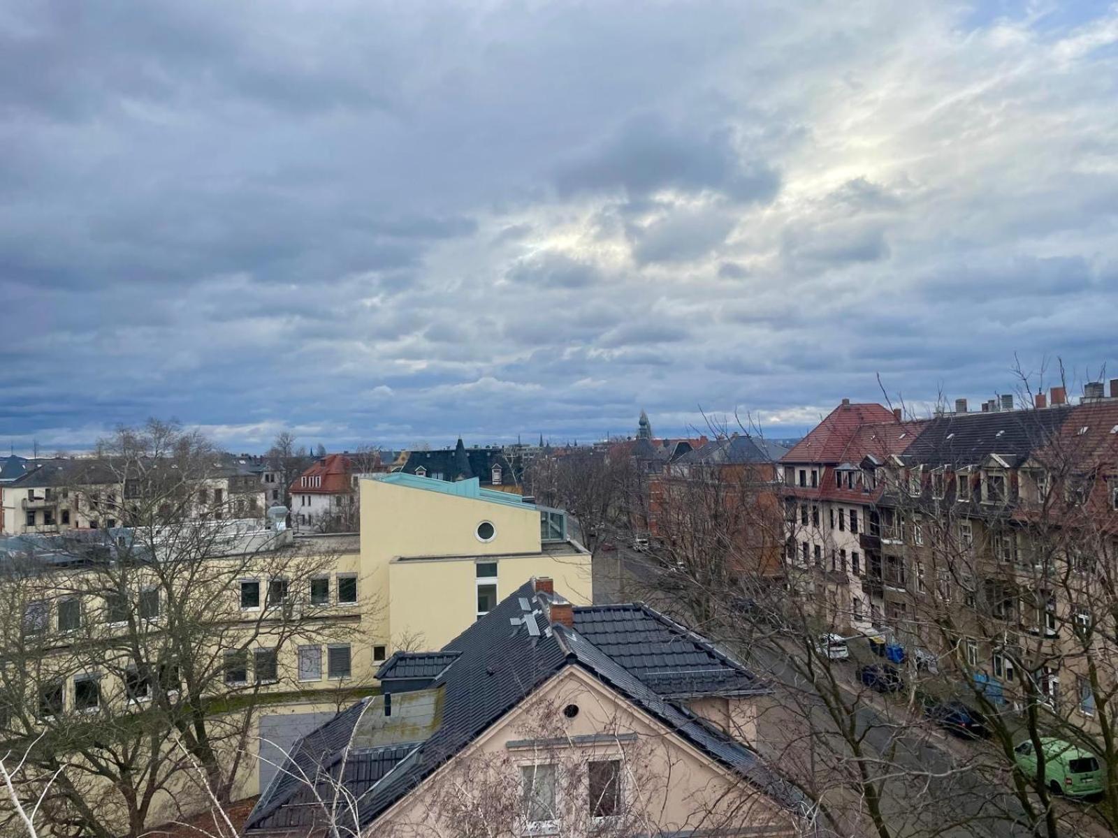 - Ueber Den Daechern Der Stadt Apartment