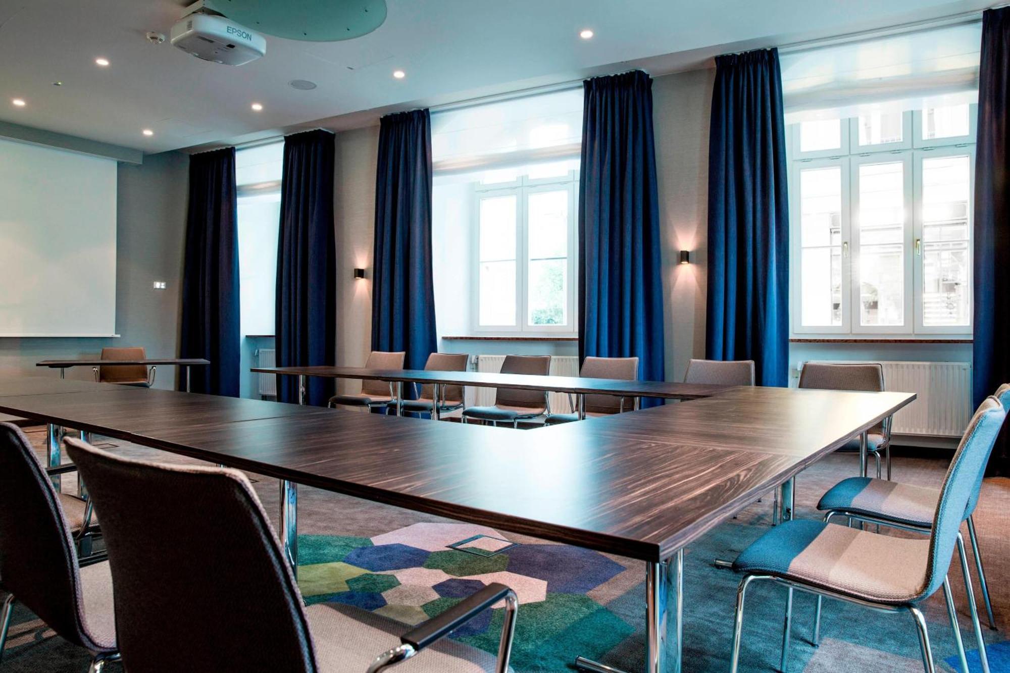 Gewandhaus Dresden, Autograph Collection Hotel 5*