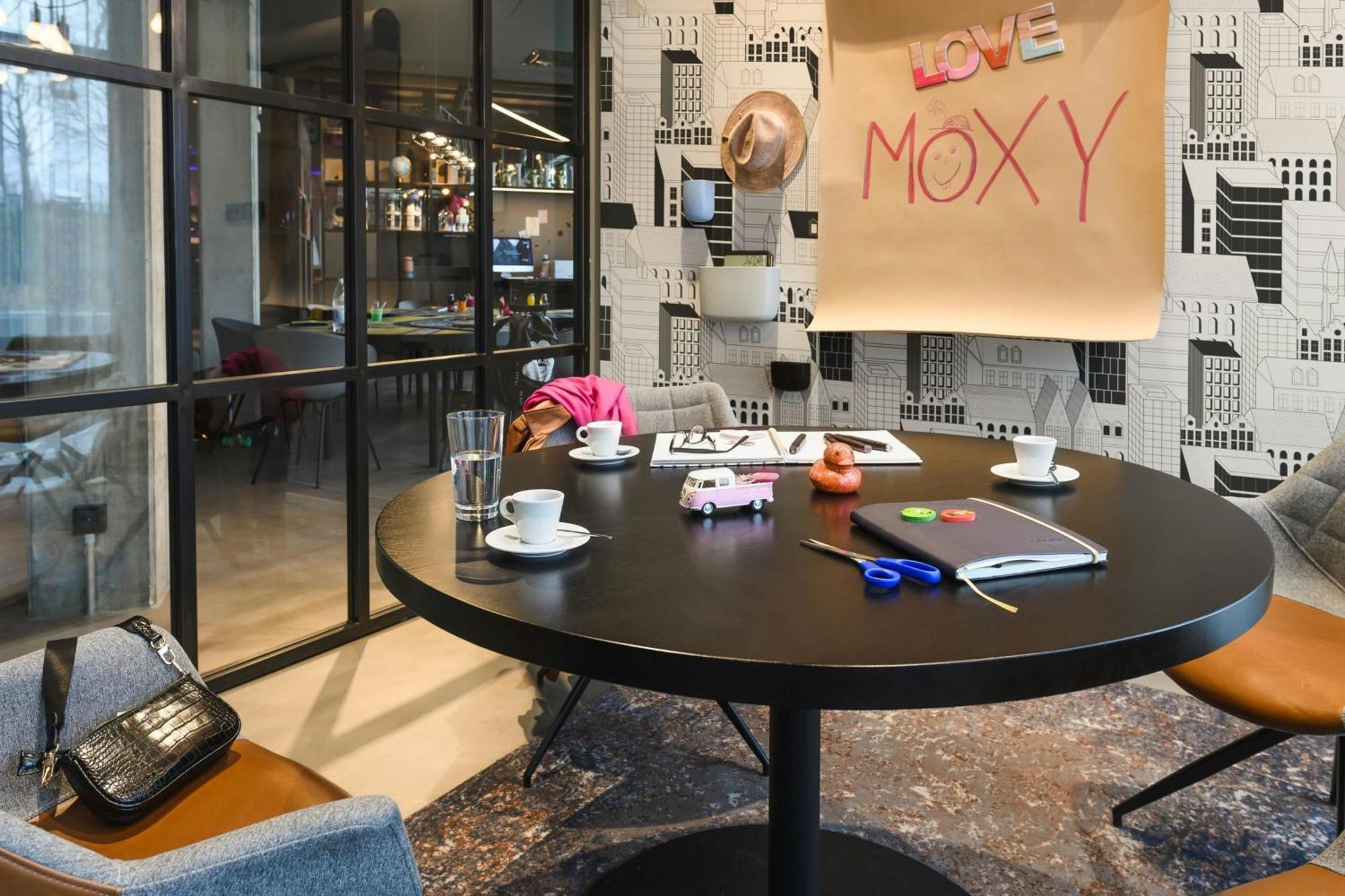 Moxy Neustadt Hotel 3*