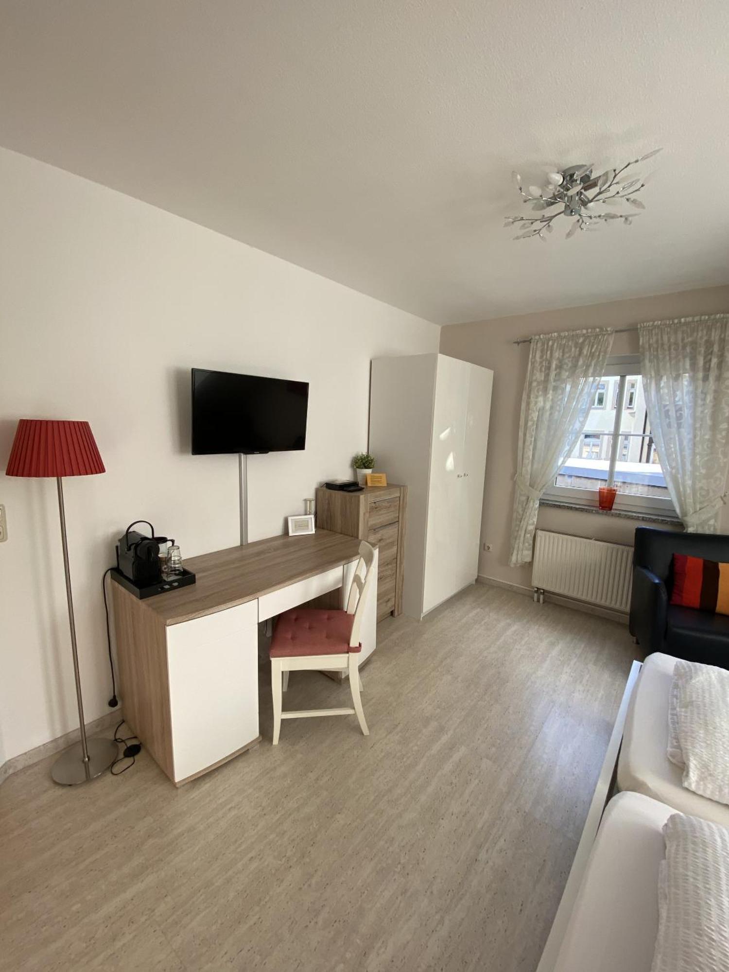 Und Gaestehaus Matthias Appartement Dresden