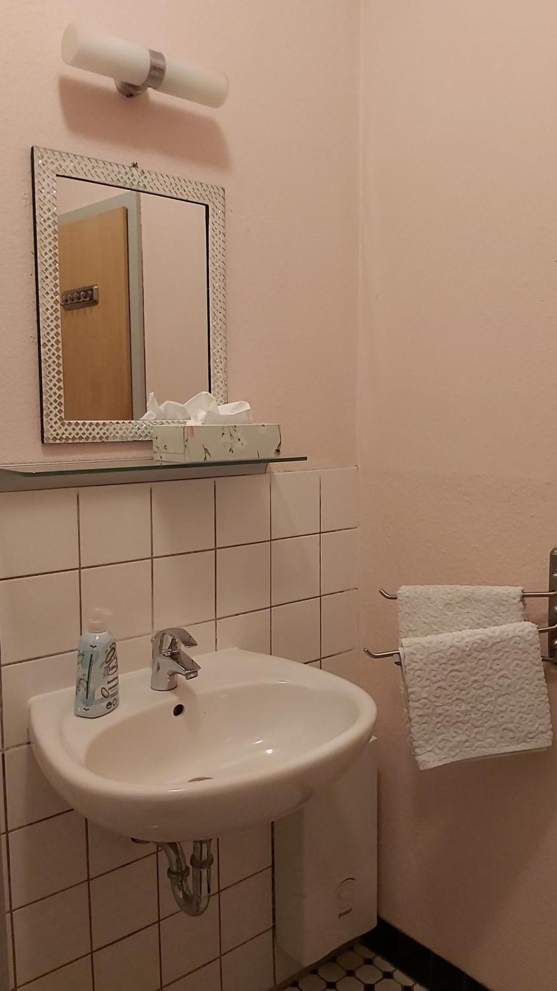 Apartment City-ferienwohnungen-dresden - Zentral Gelegen Im Haus Louisenstrasse 11 - Dresden-neustadt Dresden