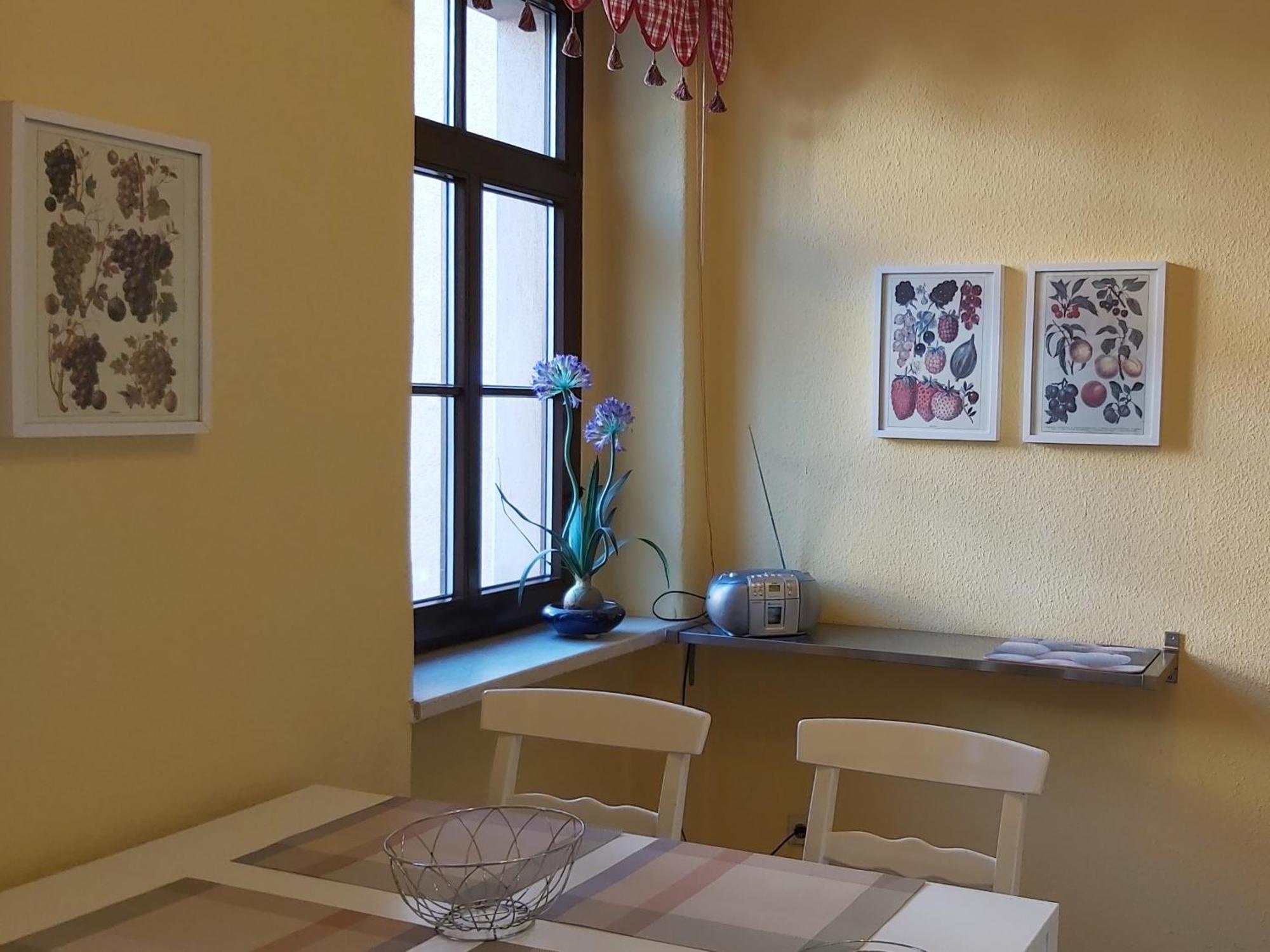 City-ferienwohnungen-dresden - Zentral Gelegen Im Haus Louisenstrasse 11 - Dresden-neustadt Apartment *