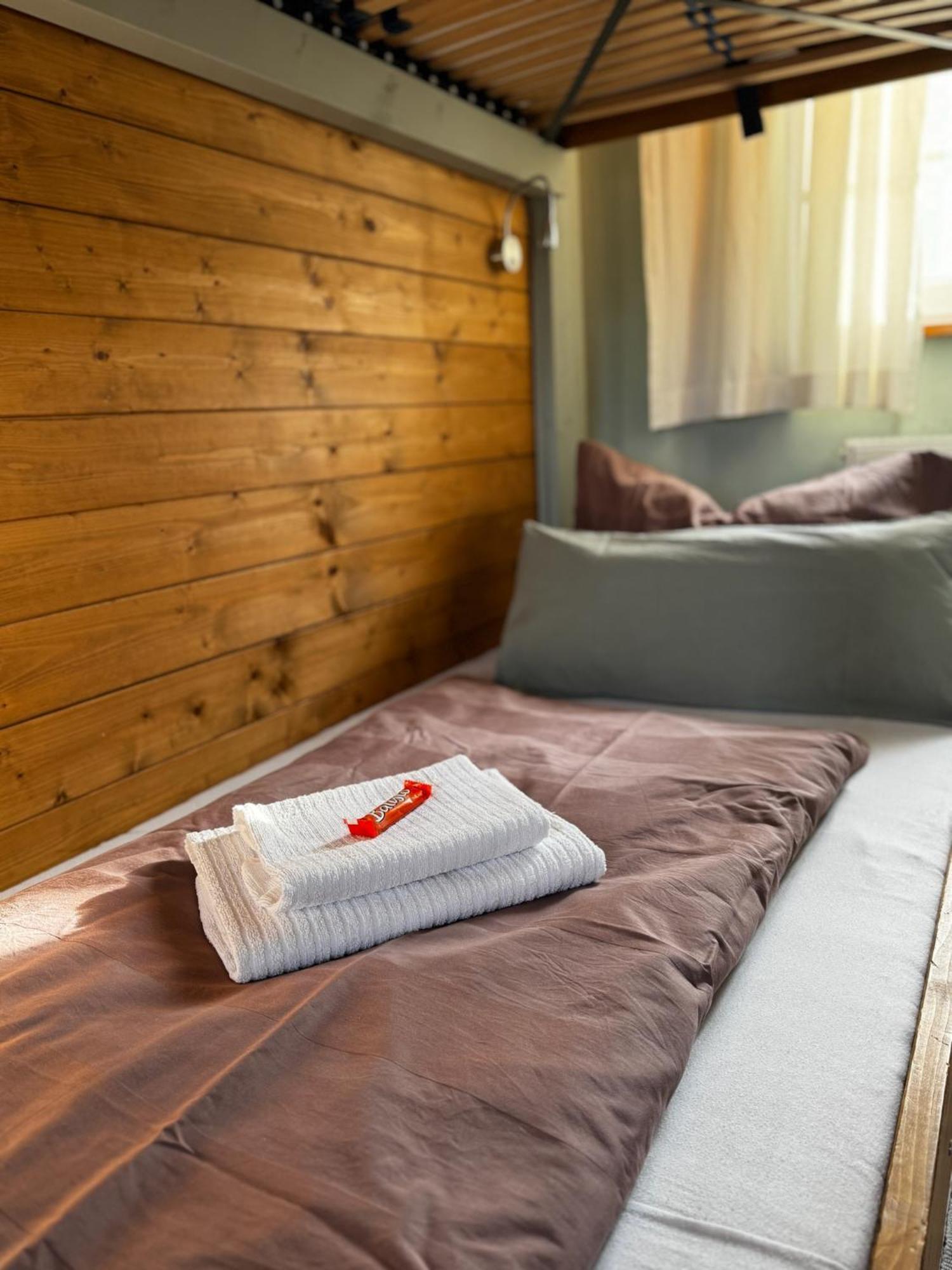 Adele - Ruhig, Direkt Am Elberadweg & Badesee Mit Balkon Dresden