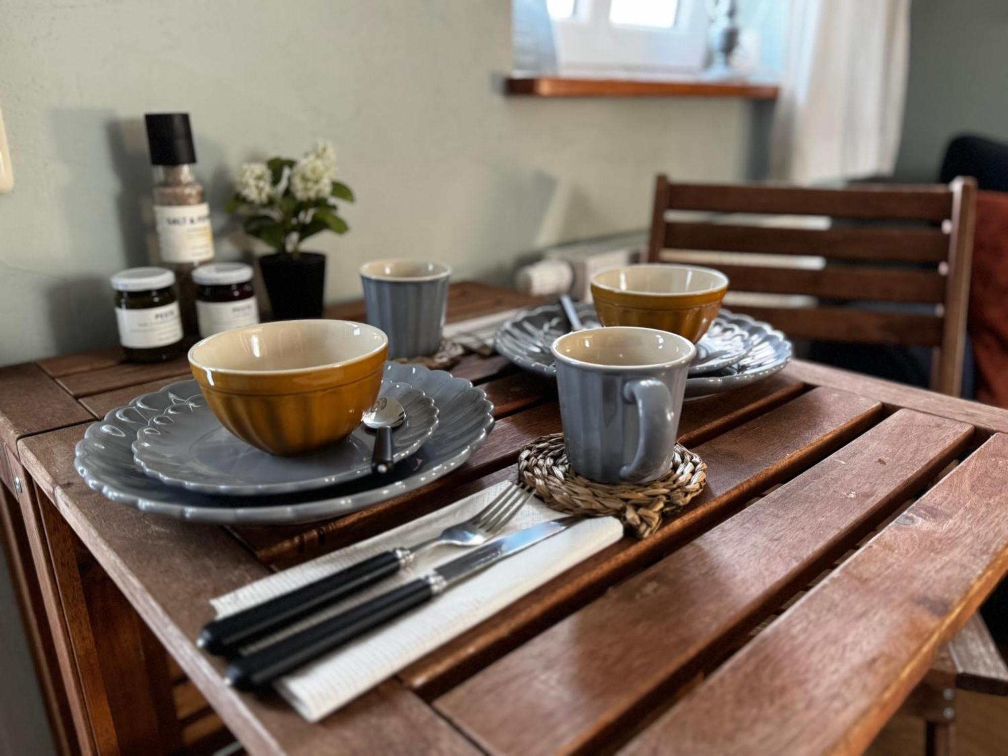 Adele - Ruhig, Direkt Am Elberadweg & Badesee Mit Balkon Dresden
