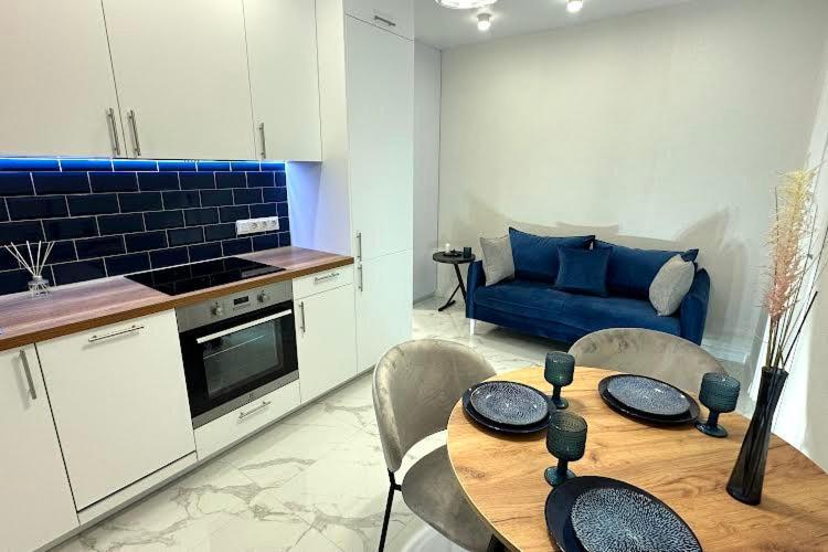 Apartment In Center *