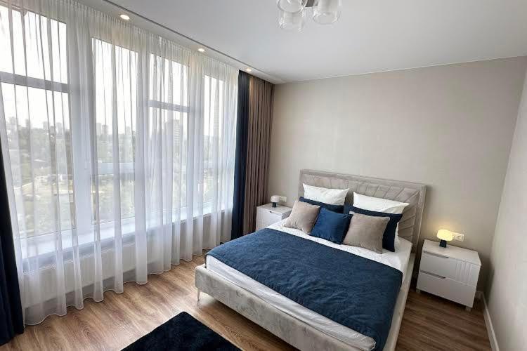 Apartment In Center